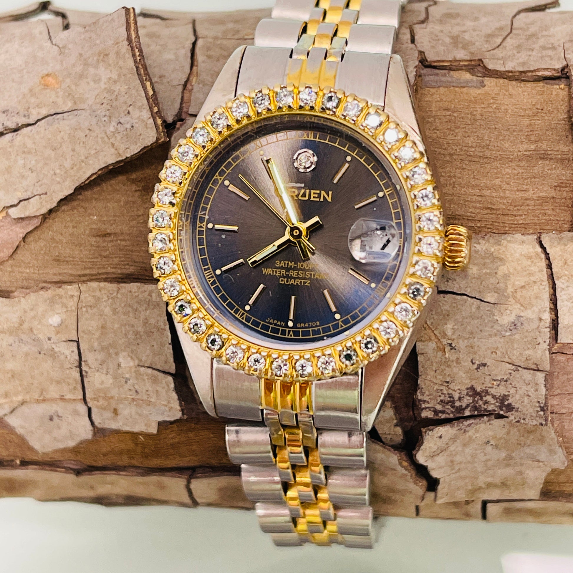 Gruen GR 4703 Ladies 3 ATM Quartz Wristwatch