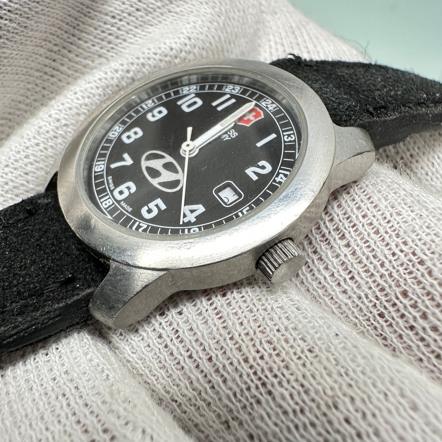 Victorinox Swiss Army Delta Field Quartz Watch Hyundai Logo