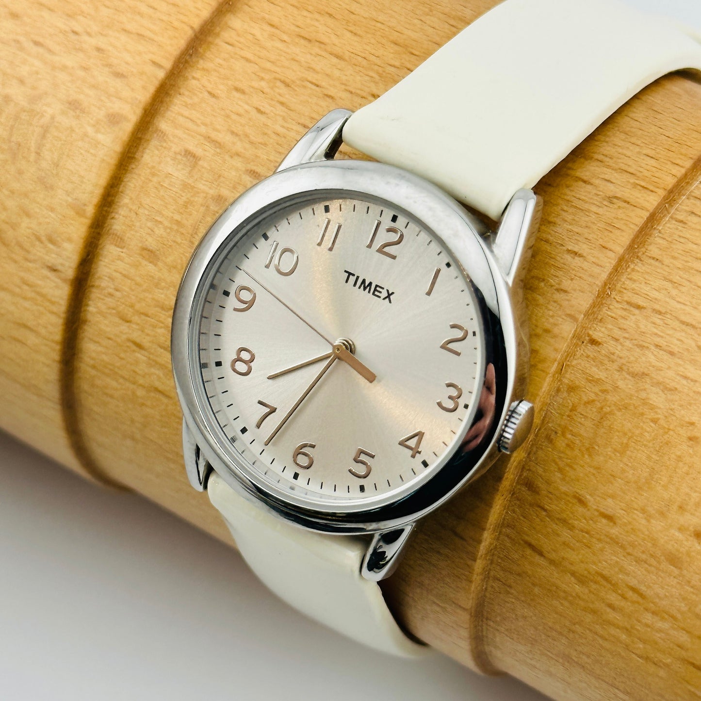 Timex 31mm Ladies Wristwatch
