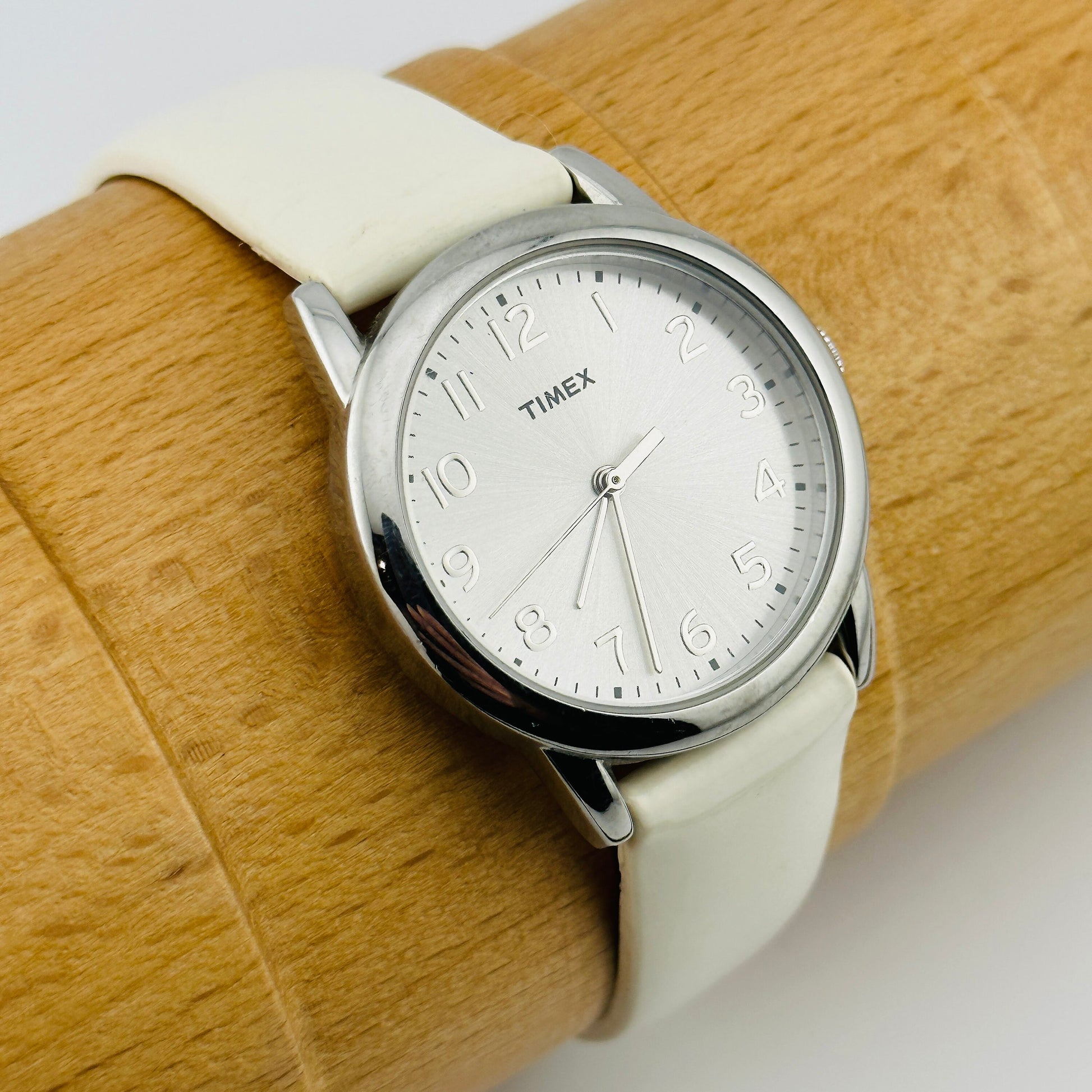Timex 31mm Ladies Wristwatch