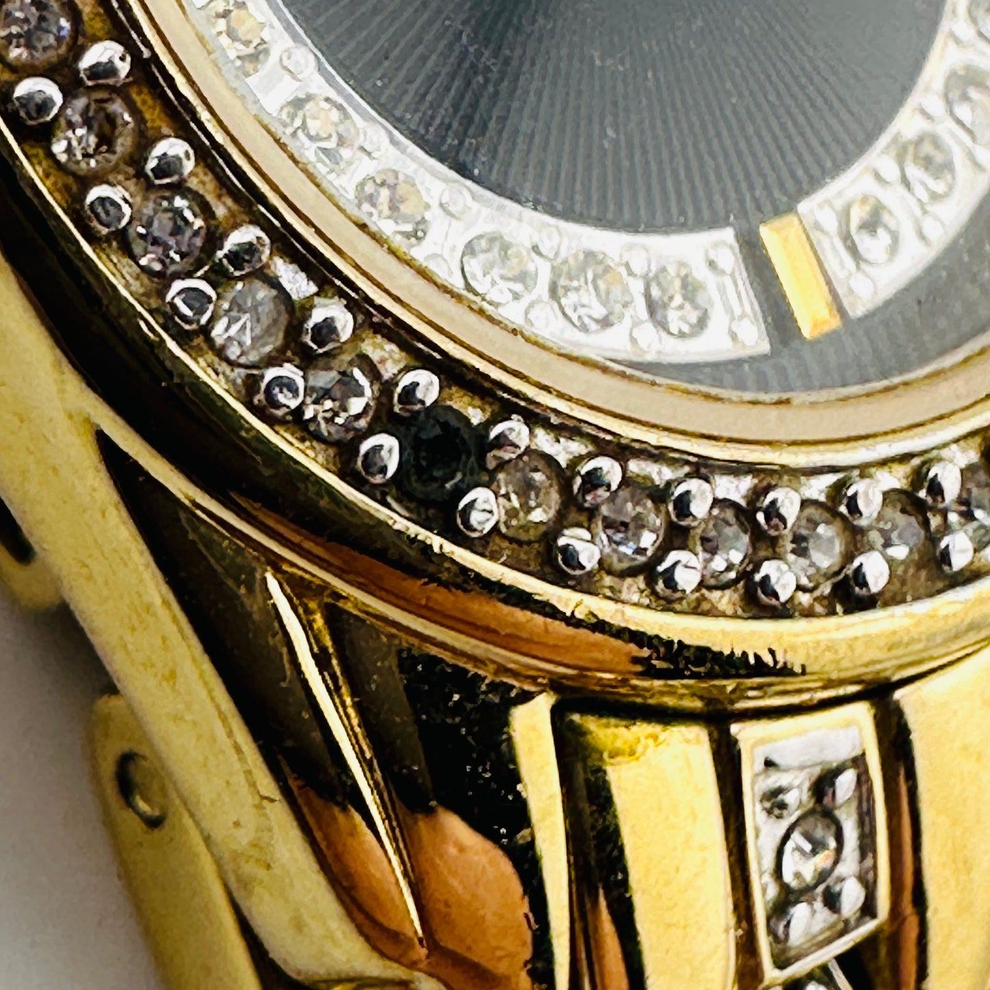 Elgin Gold Tone Stainless Steel Ladies 25mm Watch