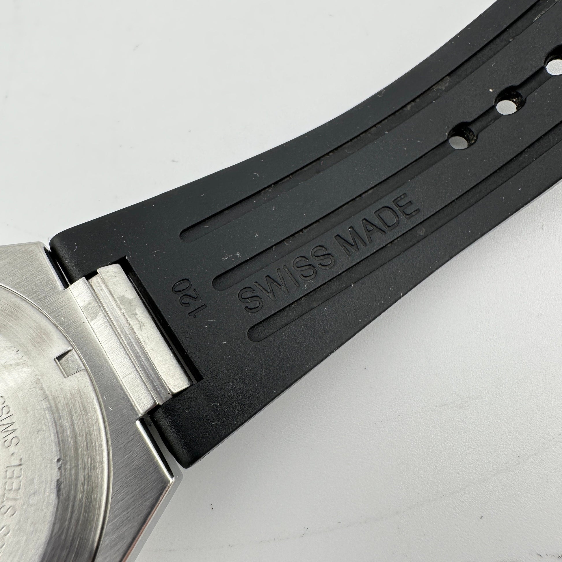 Rare Swiss Army Victorinox Convoy 46mm Quartz Watch with Swiss Made Band
