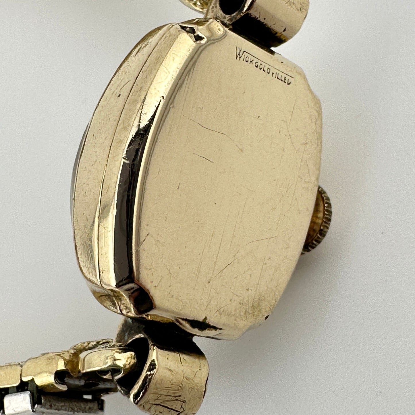 LeCoultre 17 Jewels 10k Gold Wadsworth Case Ladies Watch