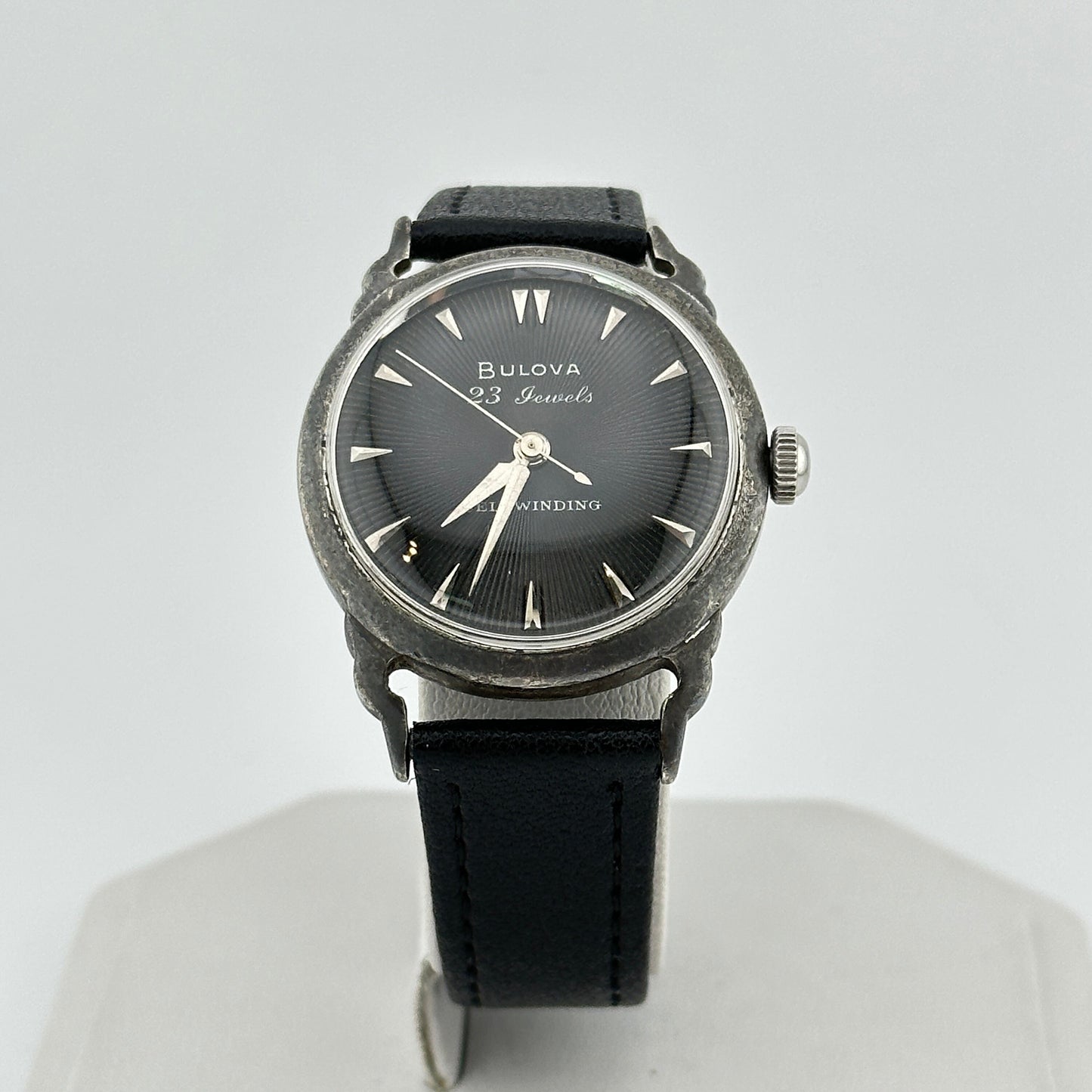 Bulova Sunburst Dial 23 Jewel Automatic 31mm Men’s Wristwatch c.1955