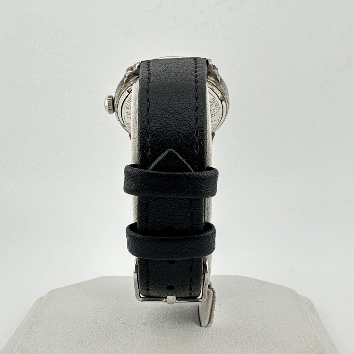 Bulova Sunburst Dial 23 Jewel Automatic 31mm Men’s Wristwatch c.1955