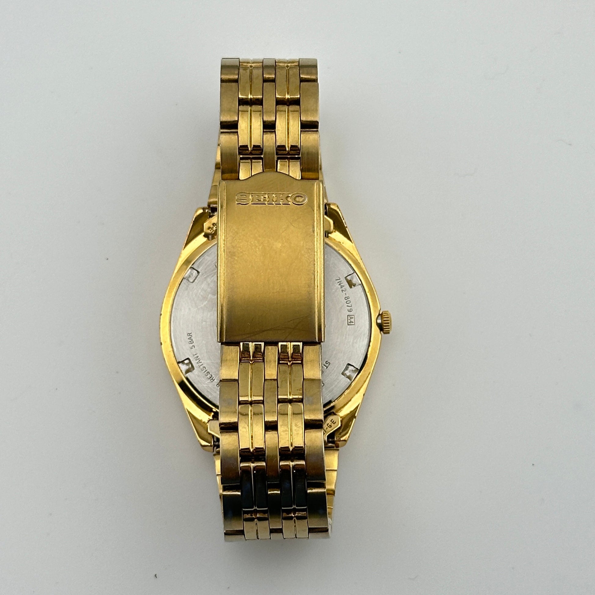 Seiko Sport 50 Gold Tone Stainless Steel 37mm Mens Watch c. Sept 1995