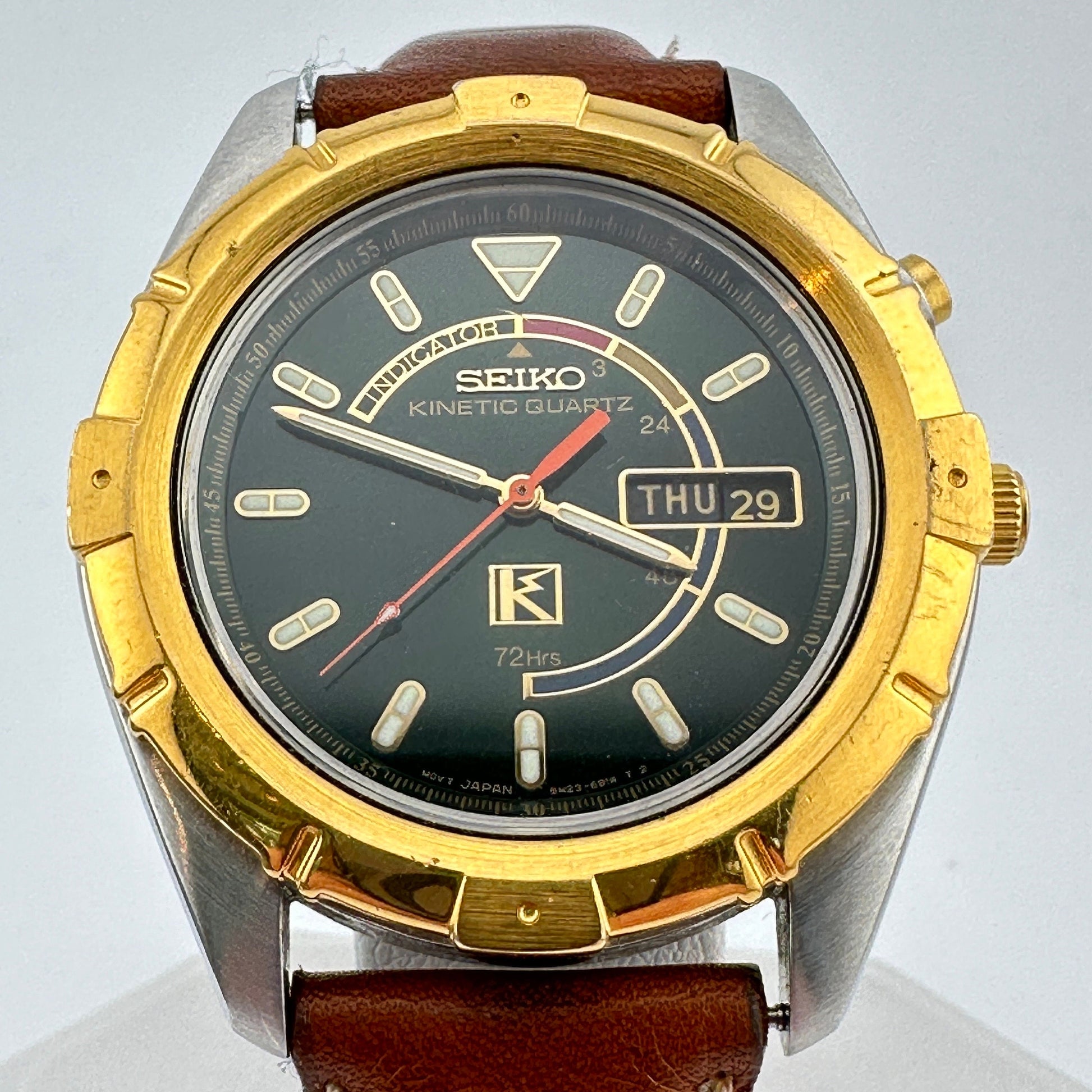 1st Gen Seiko Kinetic Stainless & Gold Trim Watch with Day and Date c.Oct 1994