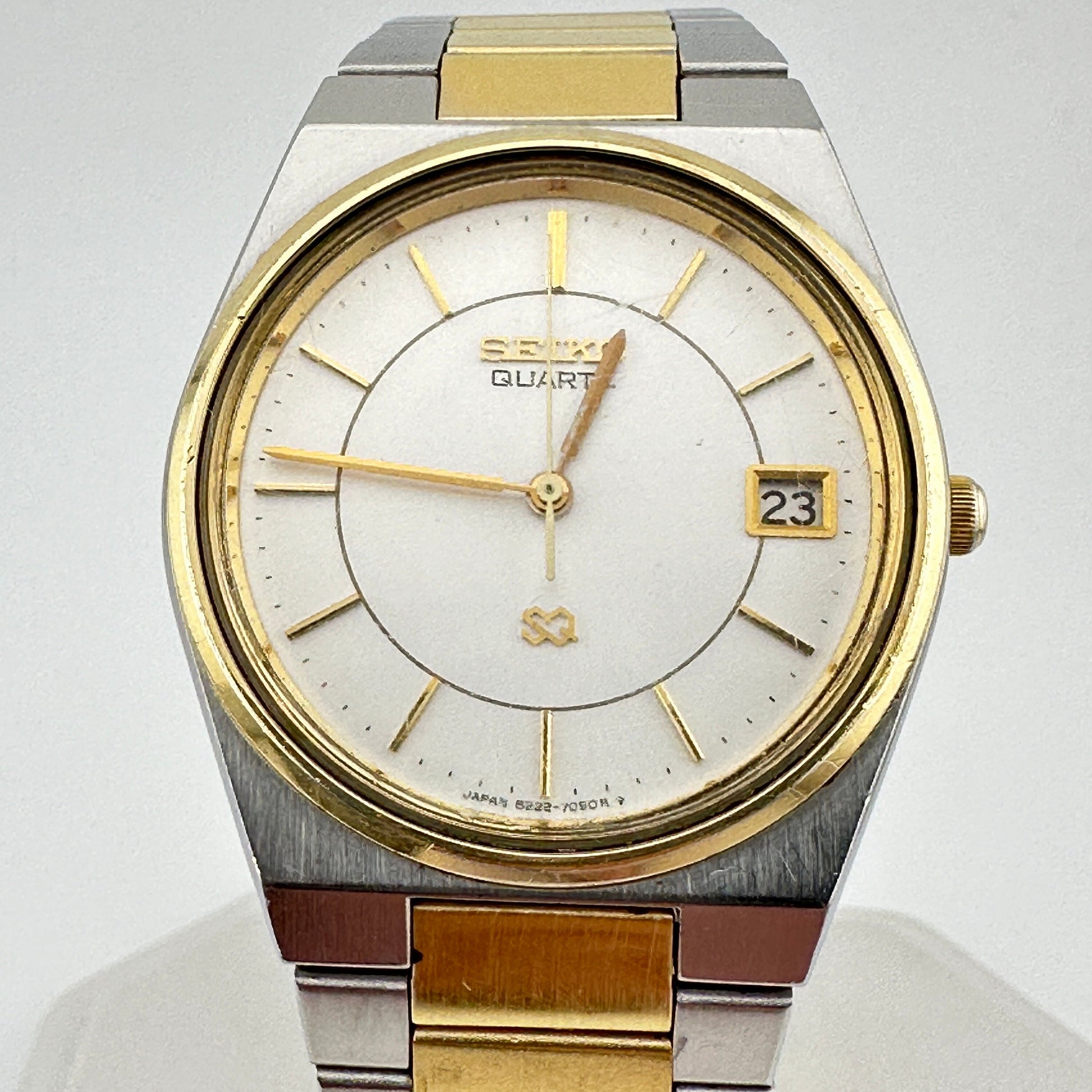 Vintage Seiko SQ Men’s 34mm Two tone Quartz Watch c. May 1981