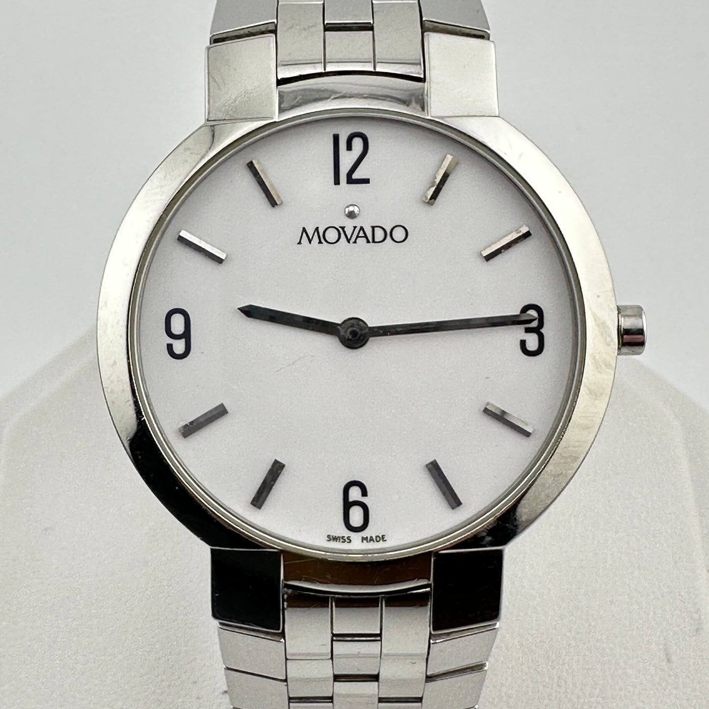 Movado Faceto White Dial Stainless Steel 35mm Midsized Wristwatch