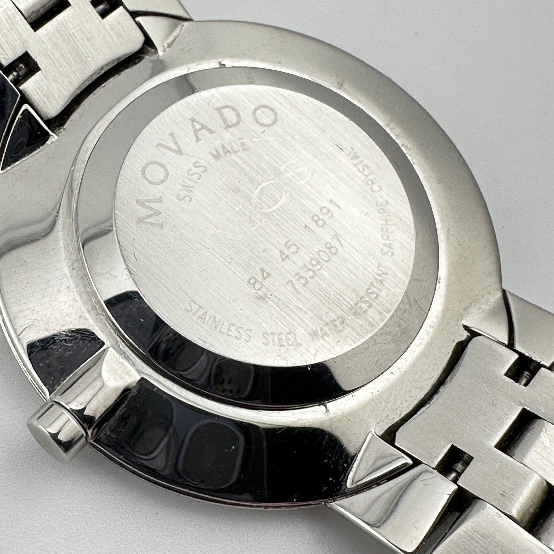 Movado Faceto White Dial Stainless Steel 35mm Midsized Wristwatch