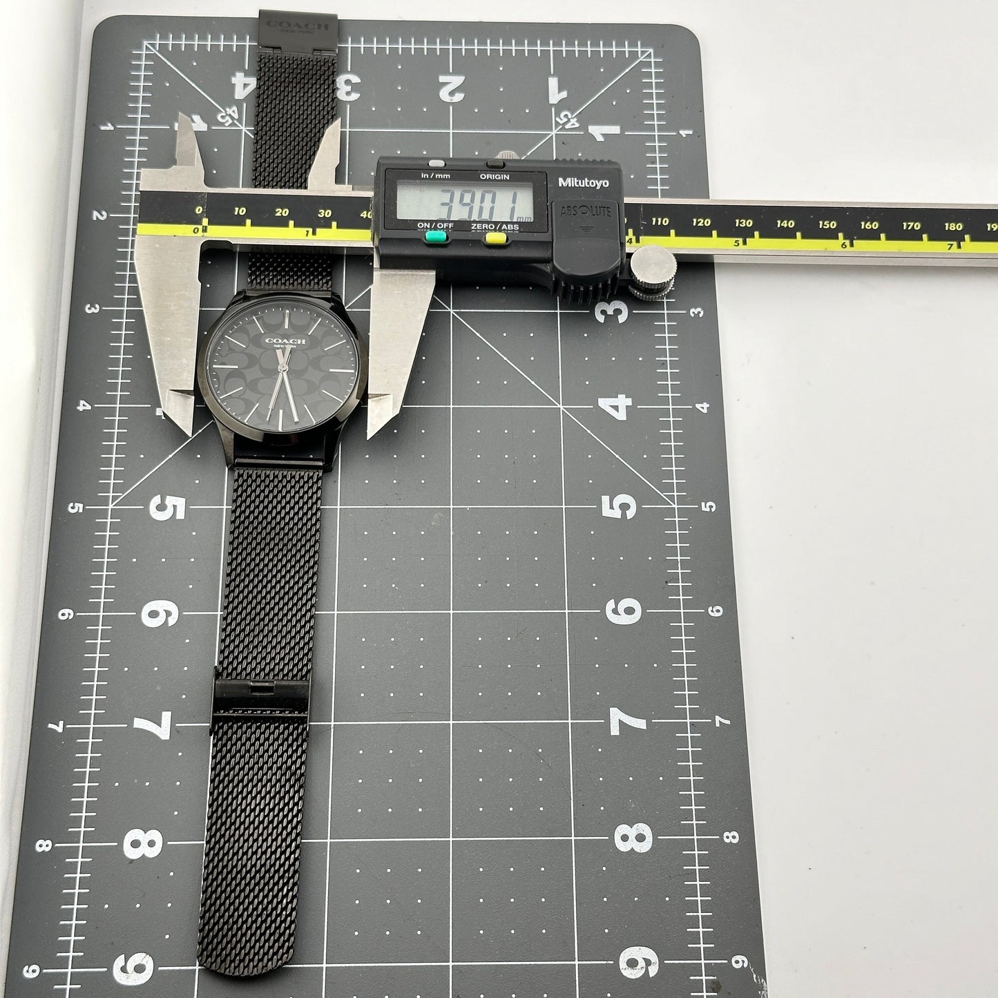 COACH Baxter Swiss Quartz 39mm Black Ionized Mens Watch