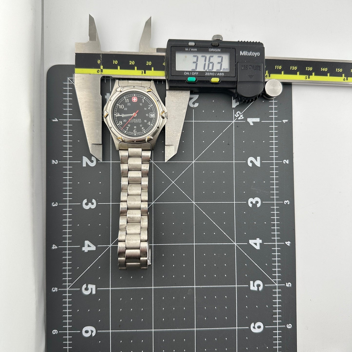 Wenger SAK Design Black Dial Swiss Military Watch