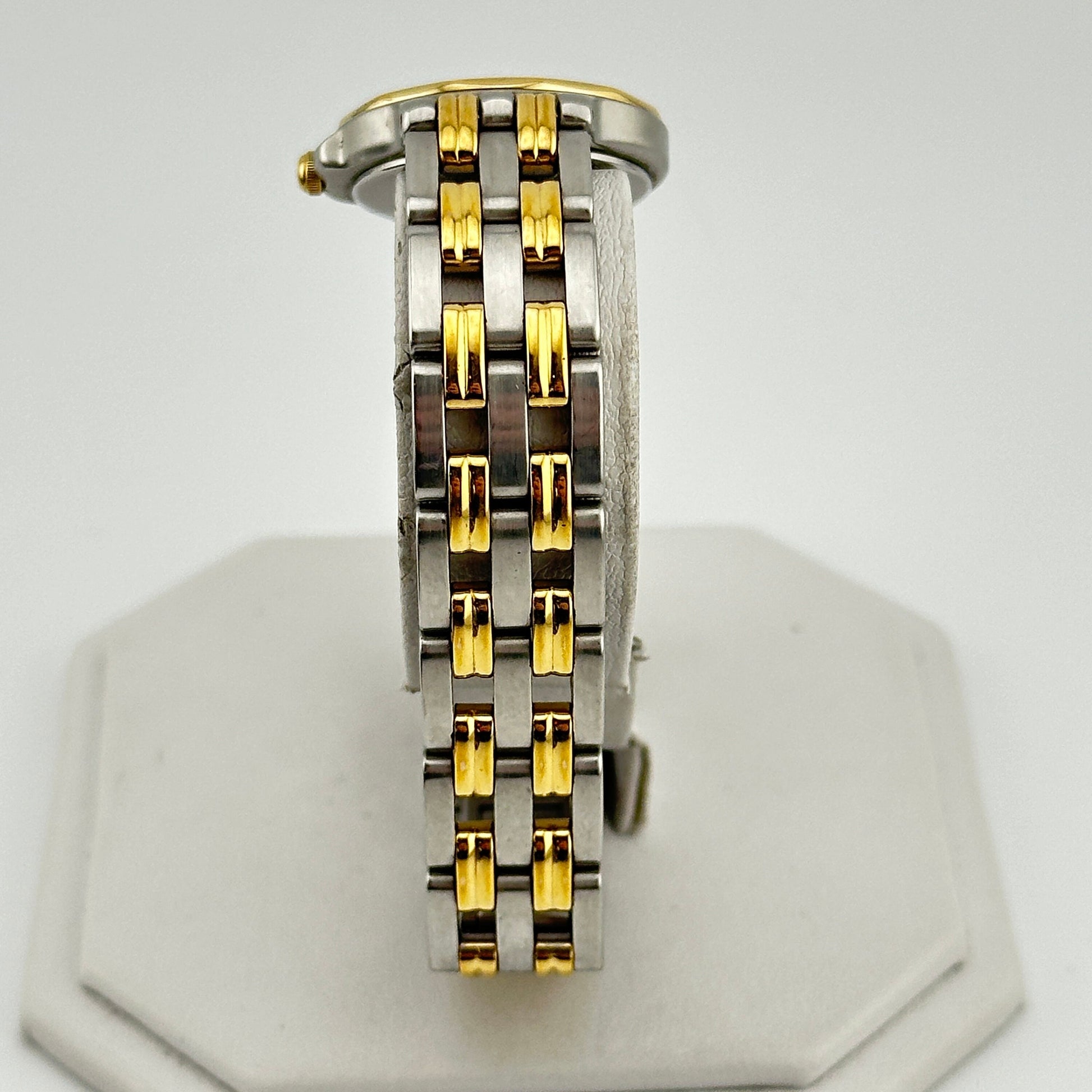 Kolber Geneve Swiss Gold Plated Women’s 27mm Wrist Watch