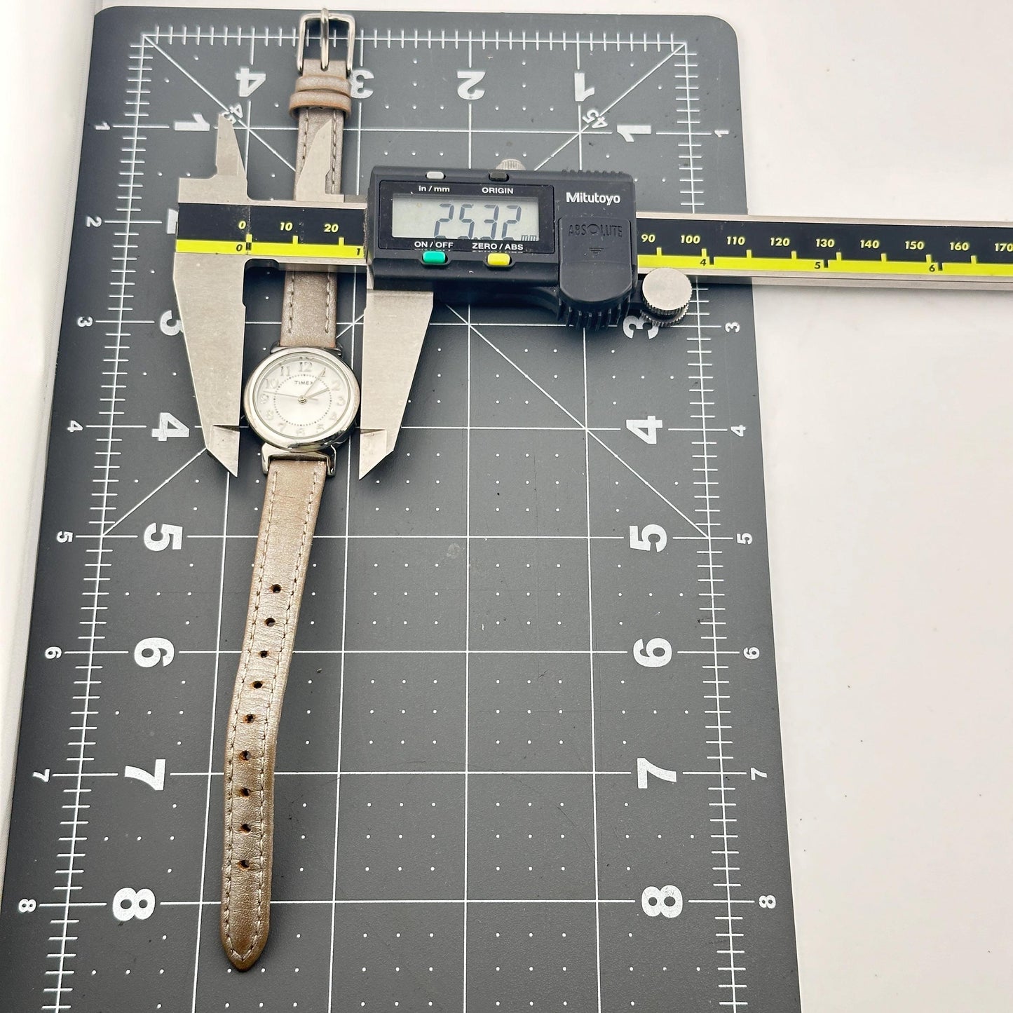 Timex Easy Reader 25mm Bracelet Watch