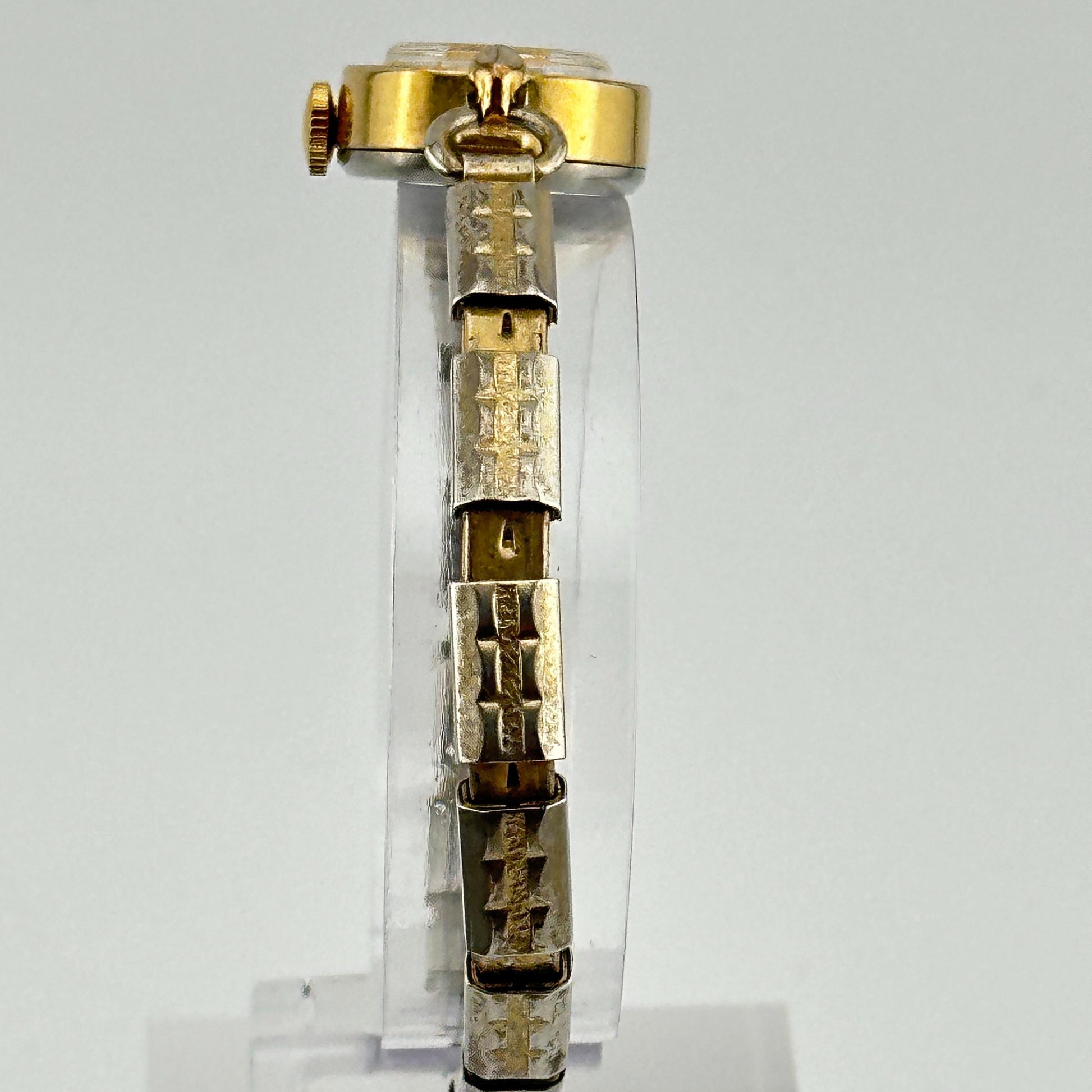 Timex Gold Manual Wind 19mm Ladies Cocktail Wristwatch c.1960s