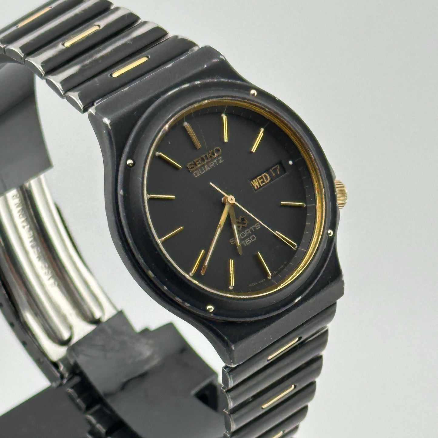 Seiko 150m Sports SQ 38mm Midsized Quartz PVD Coated Dive Watch c. Nov 1987