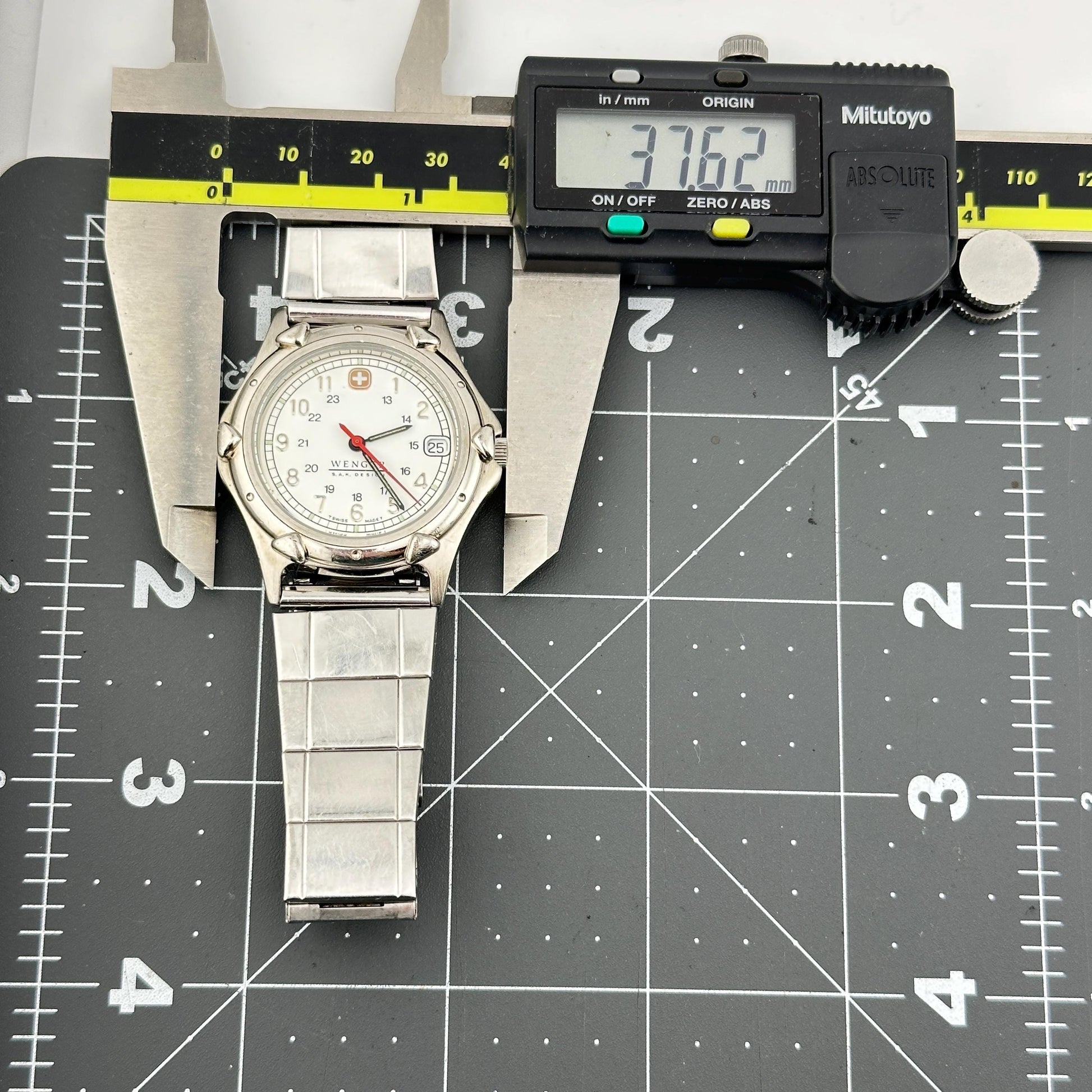 Wenger SAK Design White Dial Swiss Military 37mm Mens Watch