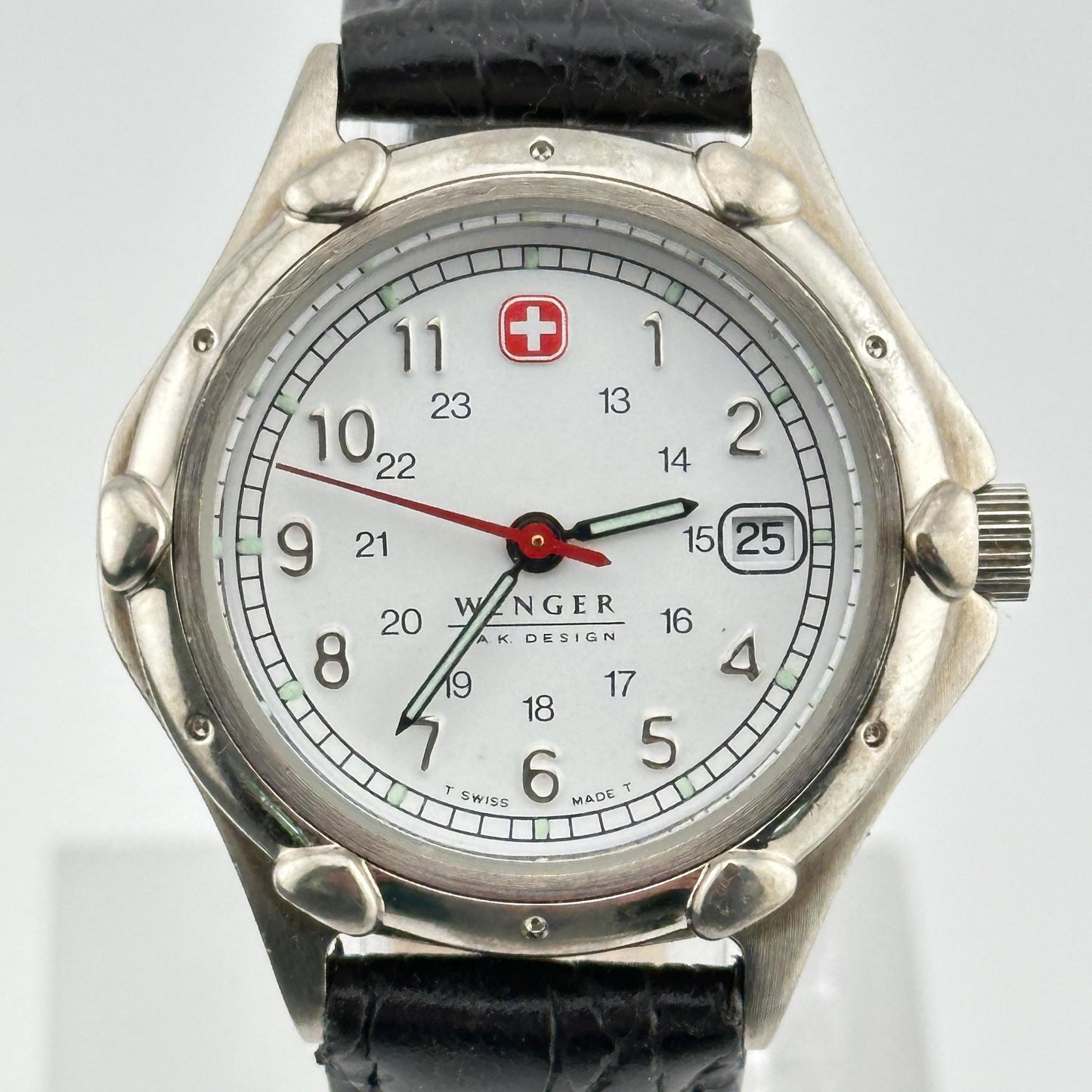 Wenger SAK Design White Dial Swiss Military 31mm Ladies Watch