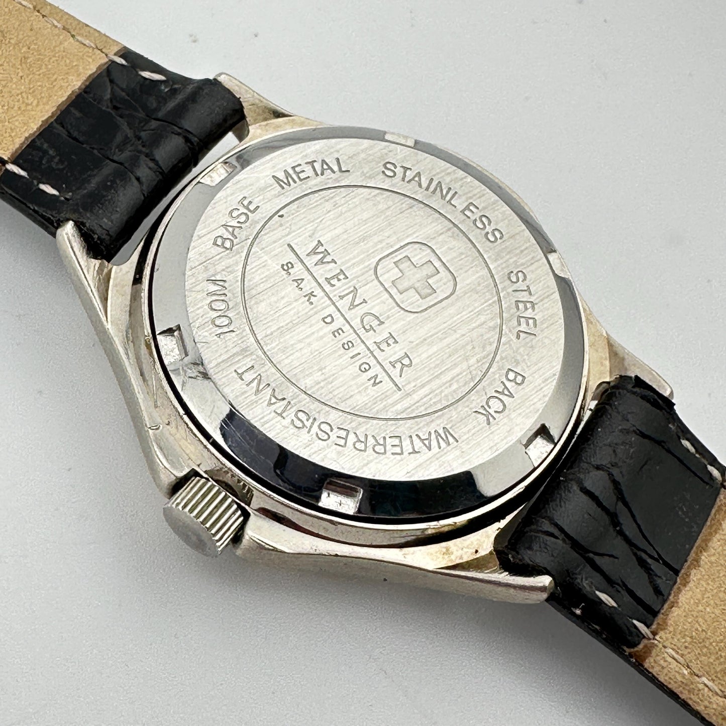 Wenger SAK Design White Dial Swiss Military 31mm Ladies Watch