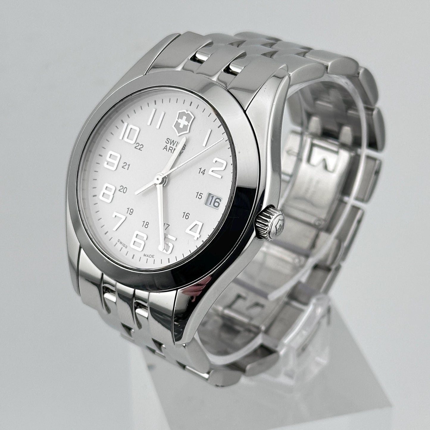 Victorinox Swiss Army Alliance Field Quartz 28mm Ladies Watch