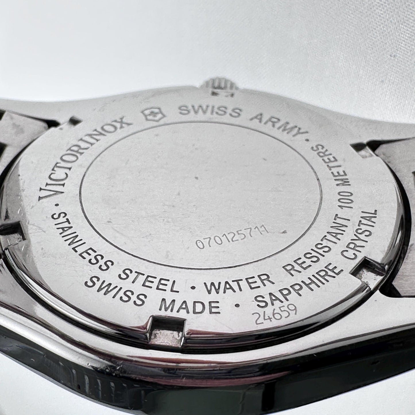 Victorinox Swiss Army Alliance Field Quartz 28mm Ladies Watch