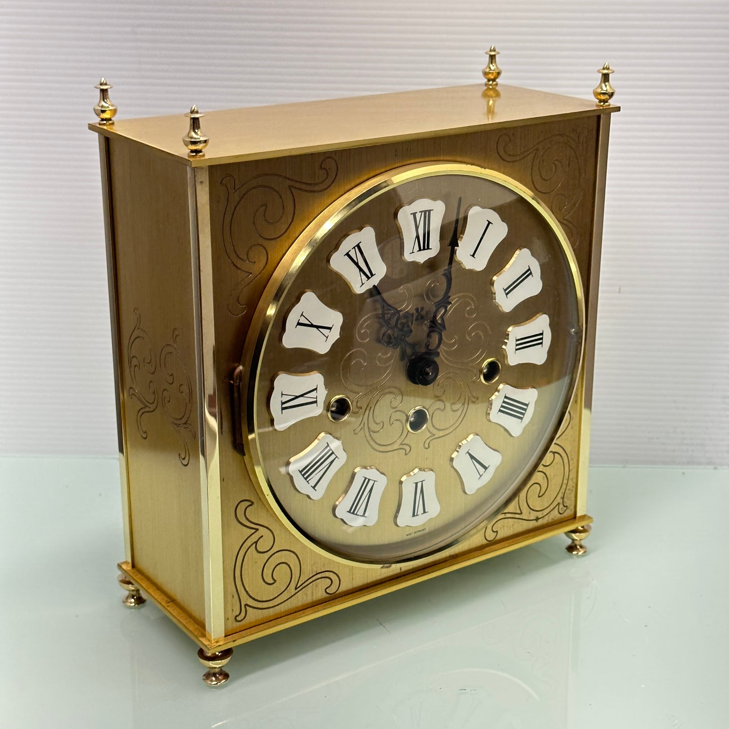 Howard Miller Full 4/4 Westminster Chiming Mantle Carriage Clock