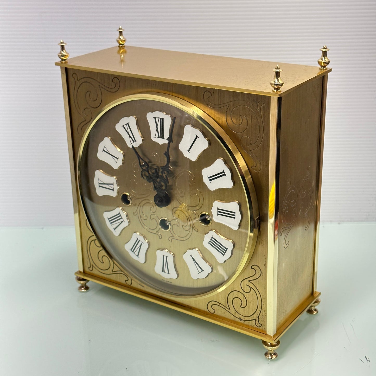 Howard Miller Full 4/4 Westminster Chiming Mantle Carriage Clock