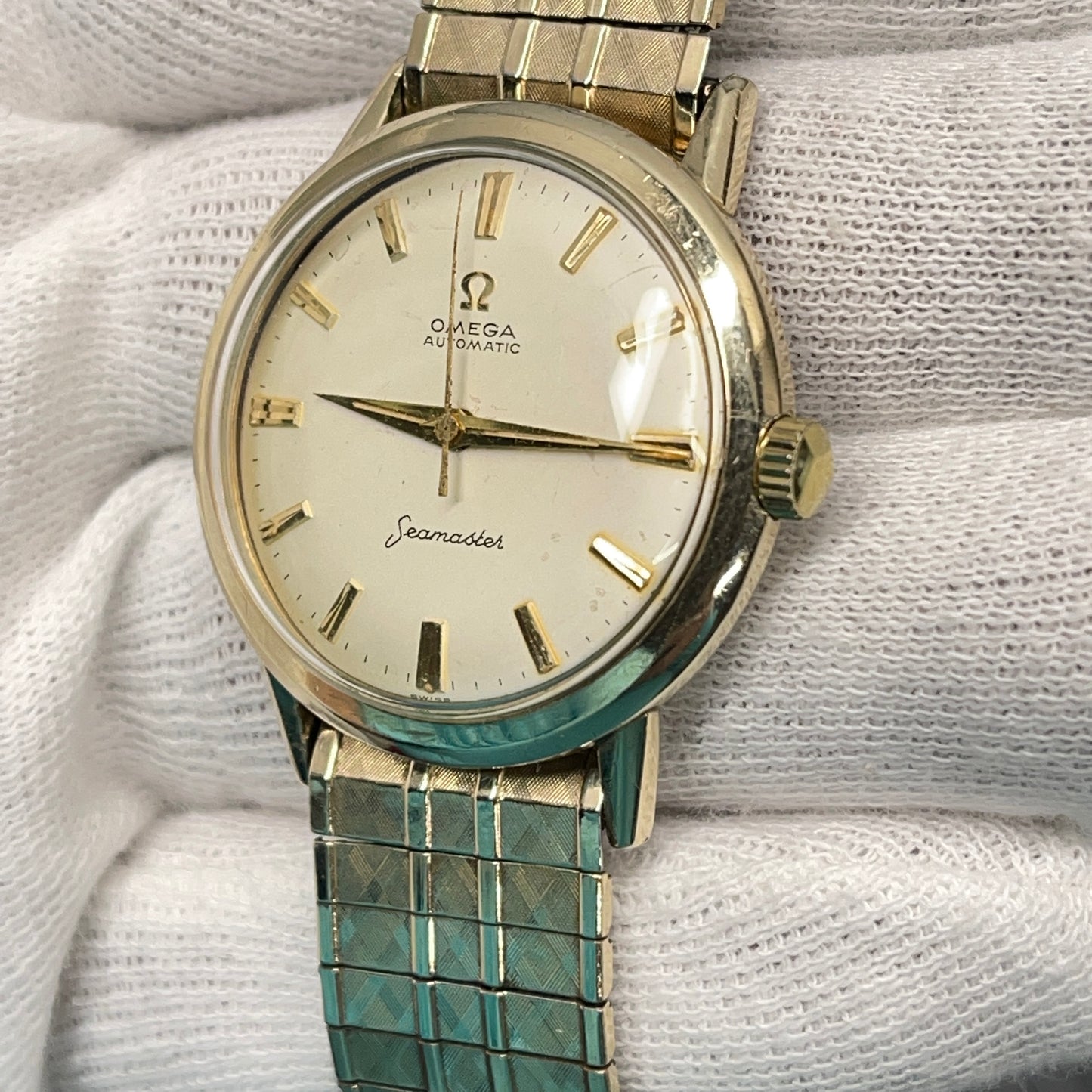 Gold Omega Seamaster 17 Jewel Automatic Mens Wristwatch c. 1960