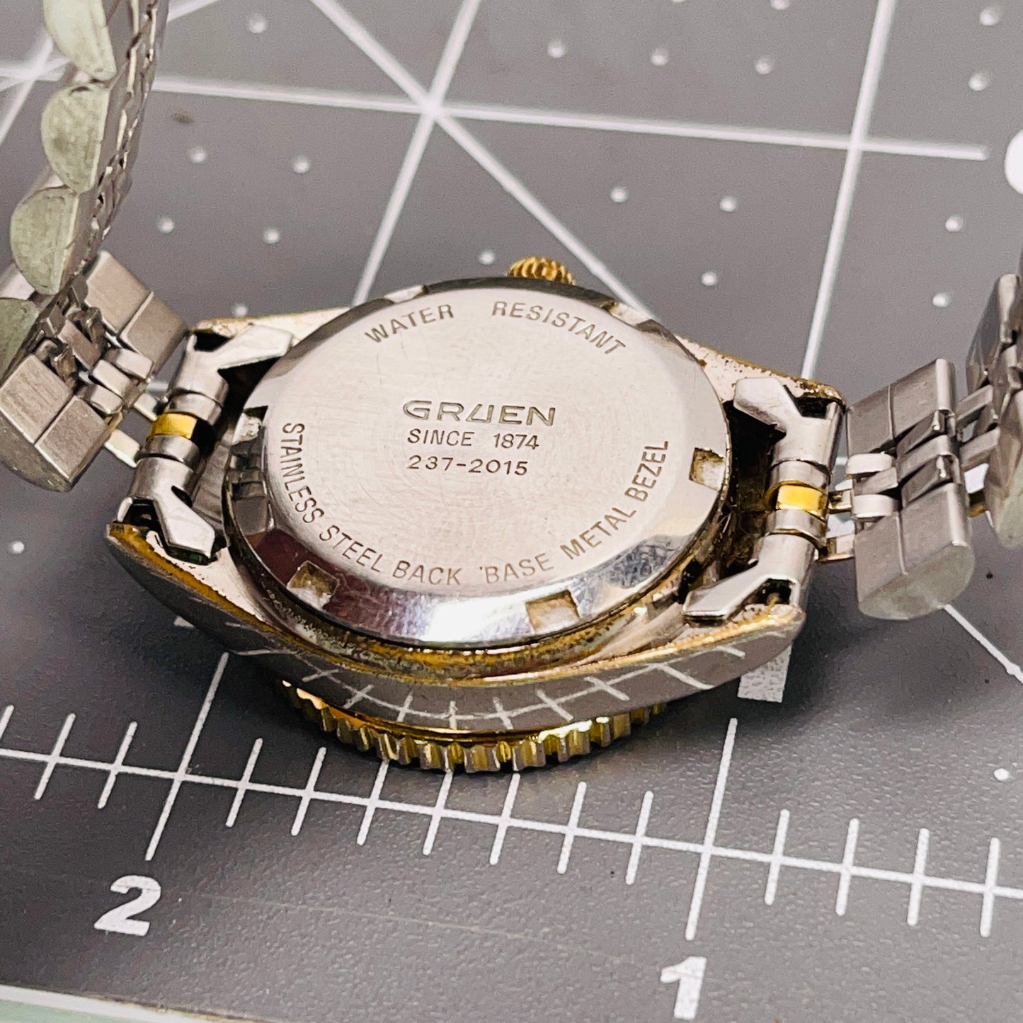 Gruen GR 4703 Ladies 3 ATM Quartz Wristwatch