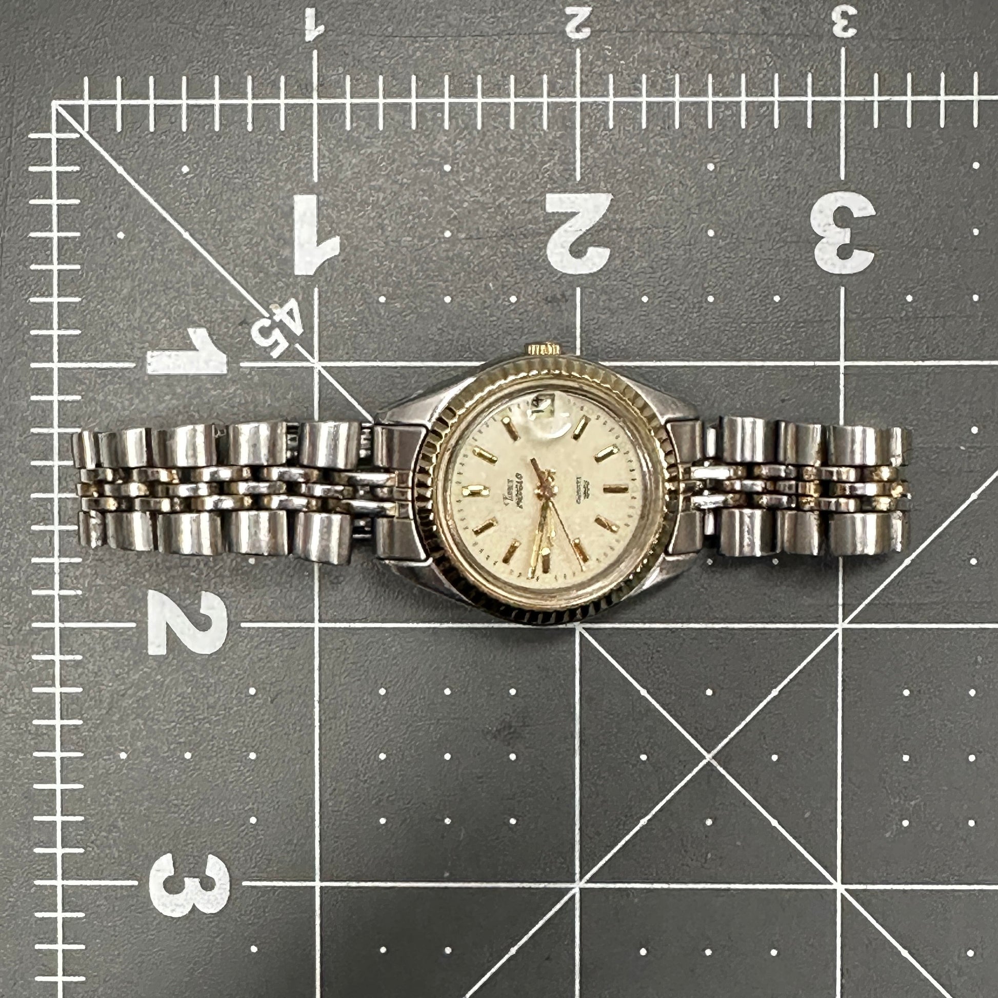 Timex Gold Trim President Indiglo Bracelet Watch with Date