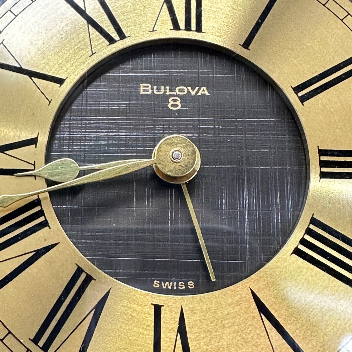 Vintage Bulova 8 day 15 Jewel Swiss Boudoir Desk Clock