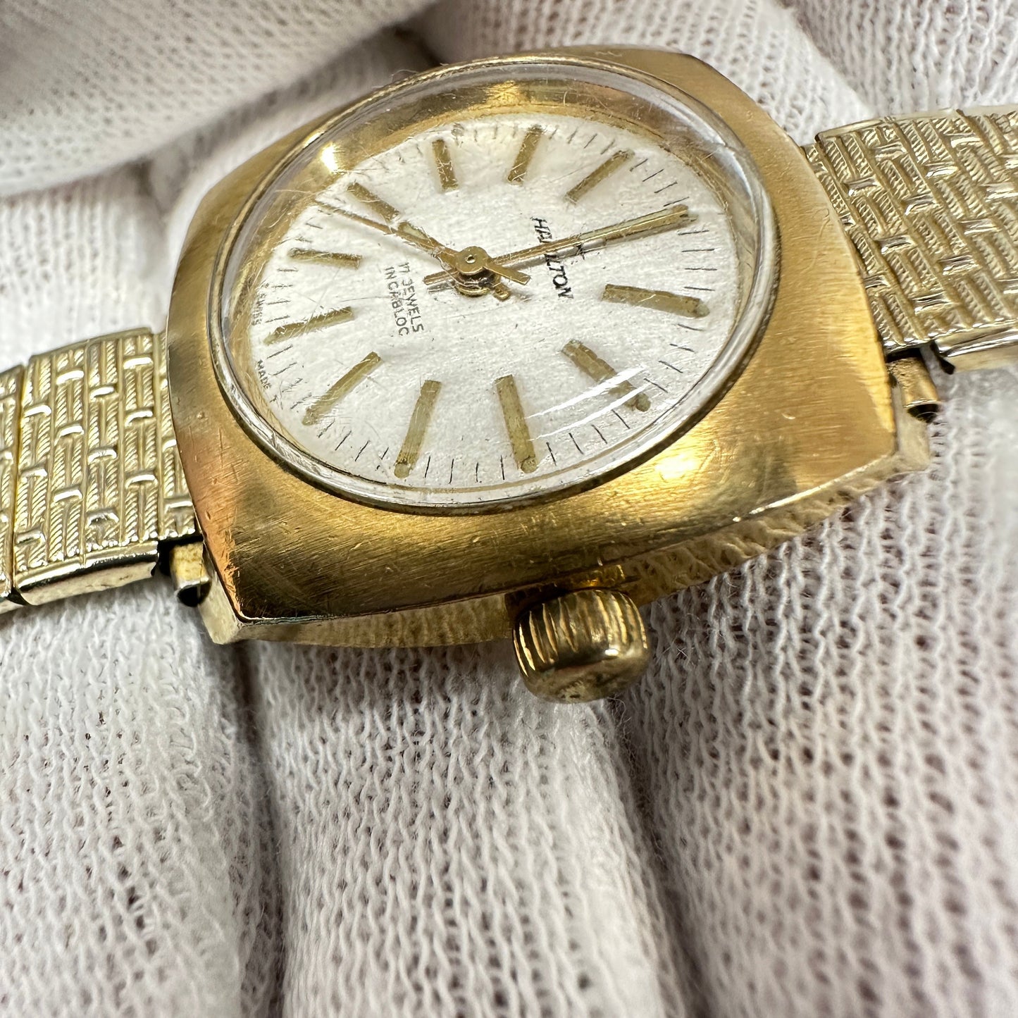 Hamilton Gold Incabloc 17 Jewel Swiss Wind-up Watch c.1960