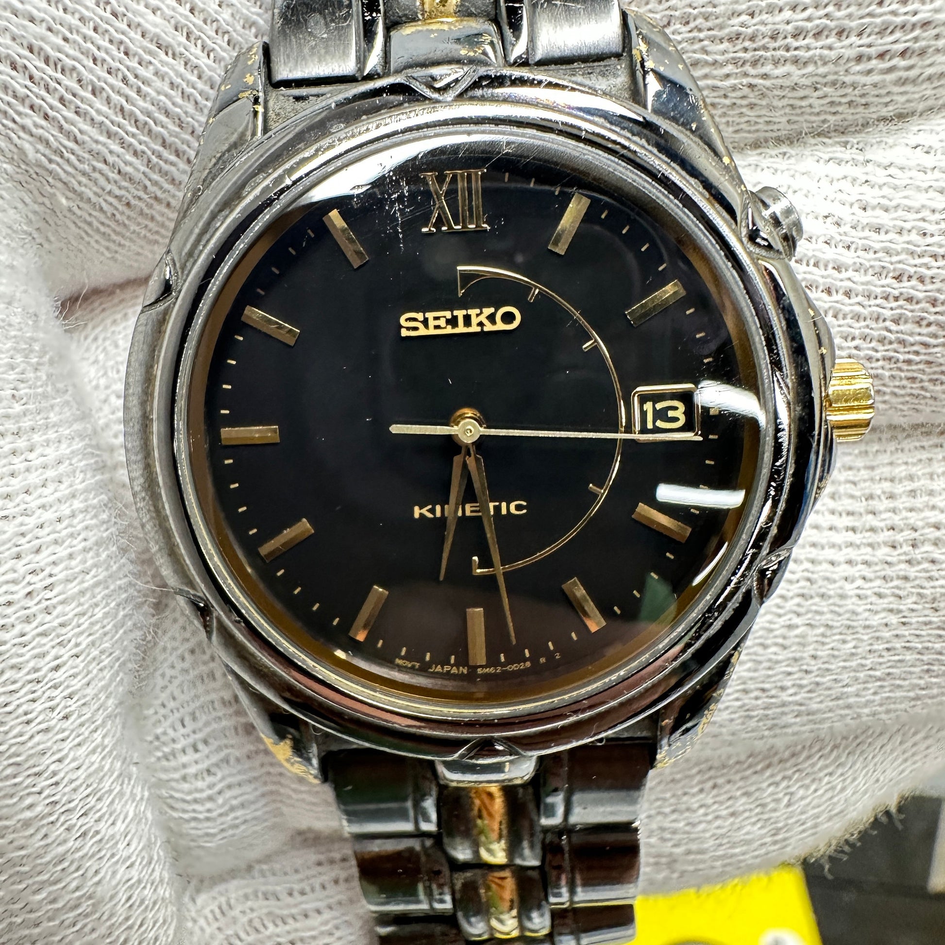 Seiko Kinetic Black & Gold Watch with Date c.1995