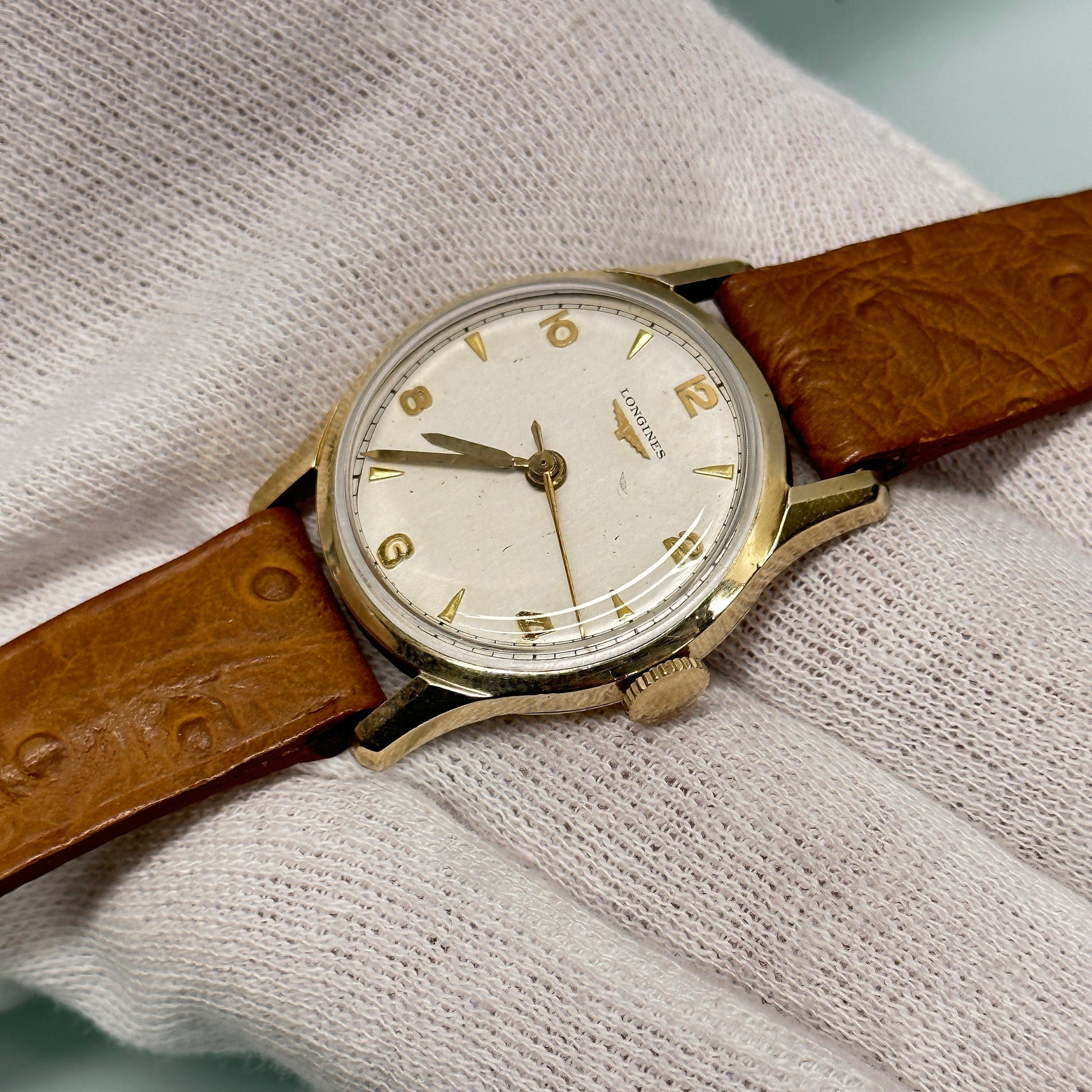 Longines Vintage 10k Gold Wind Up Watch c. 1943