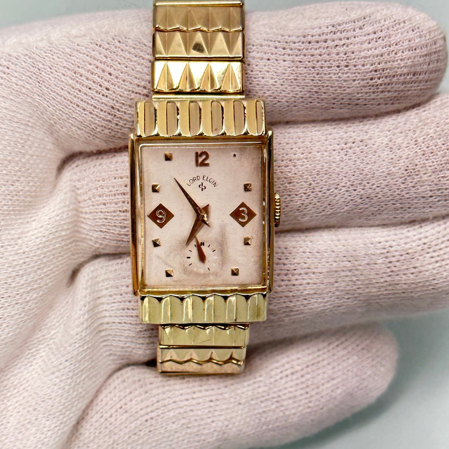 Antique Lord Elgin 14k Gold Filled Swiss Gentleman’s Art Deco Watch with 4 adjustments with 21 Jewels c.1958