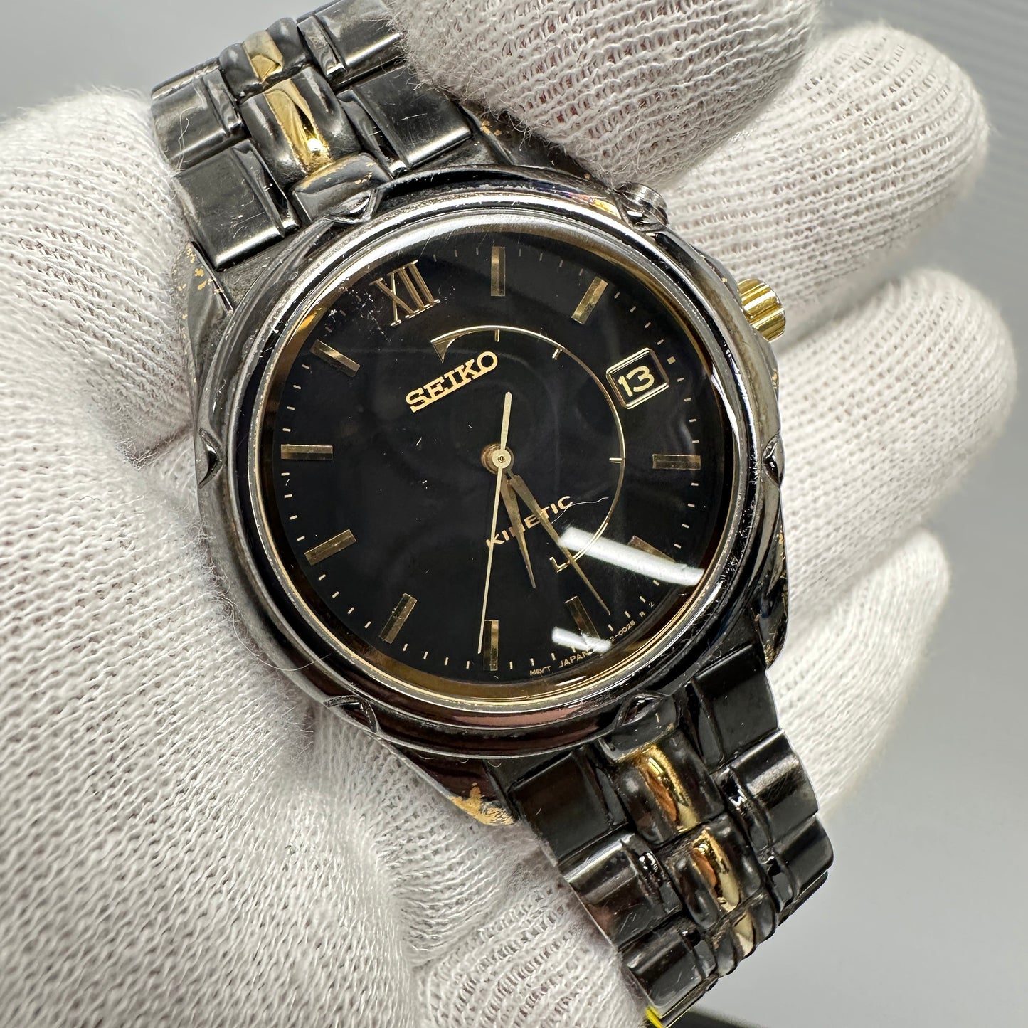 Seiko Kinetic Black & Gold Watch with Date c.1995