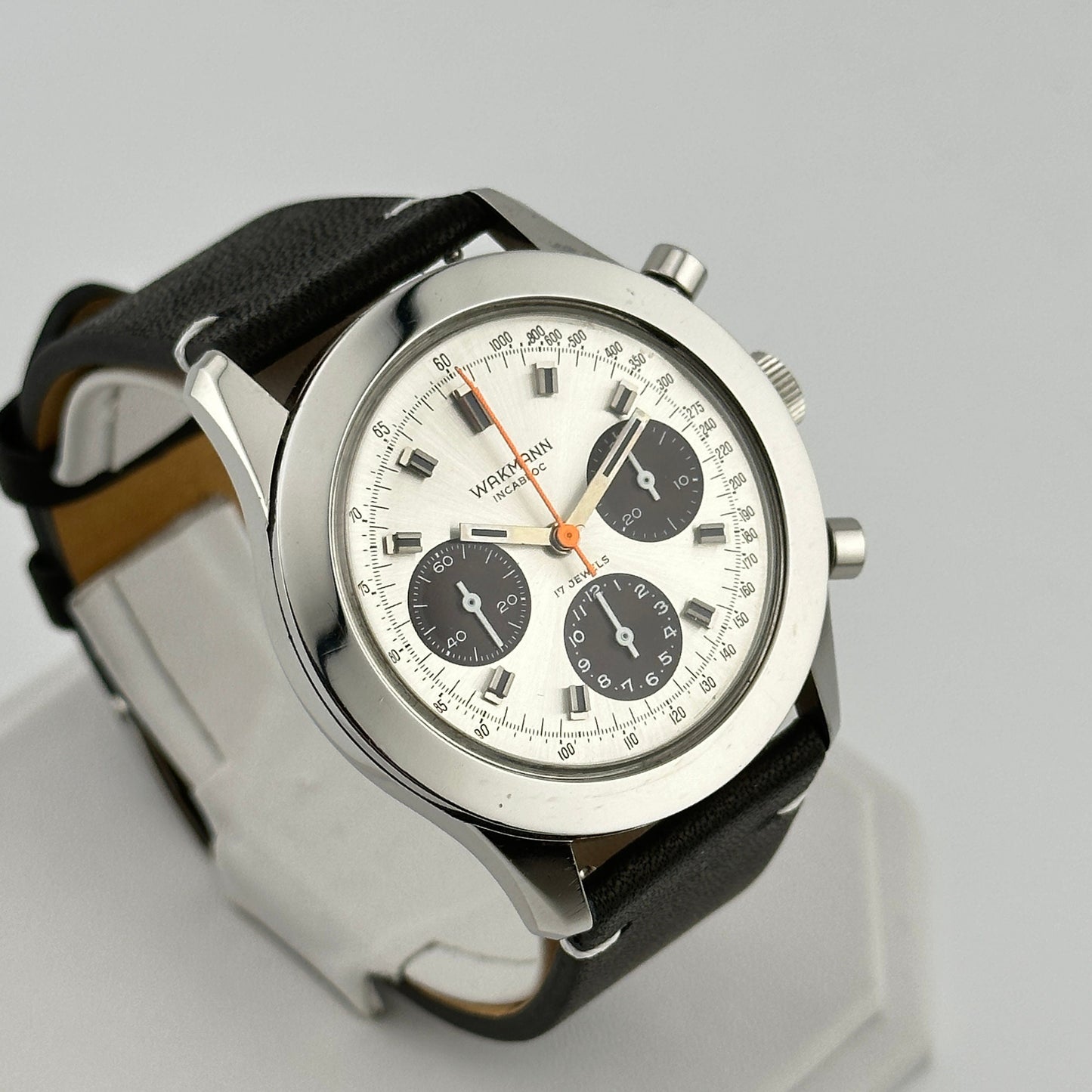 Wakmann Gigandet Chronograph Tri-Compax Valjoux 726 Incabloc 17 Jewel Wristwatch c.1960