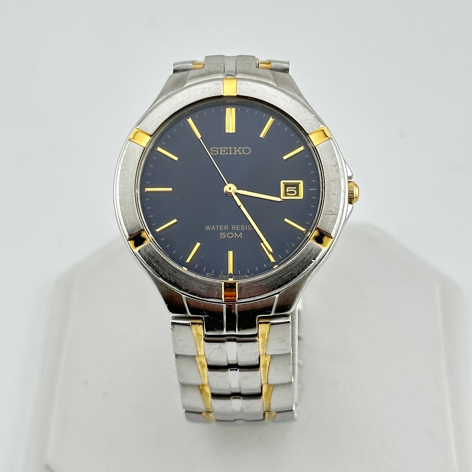 Vintage Seiko Men’s 36mm Two tone Quartz Watch