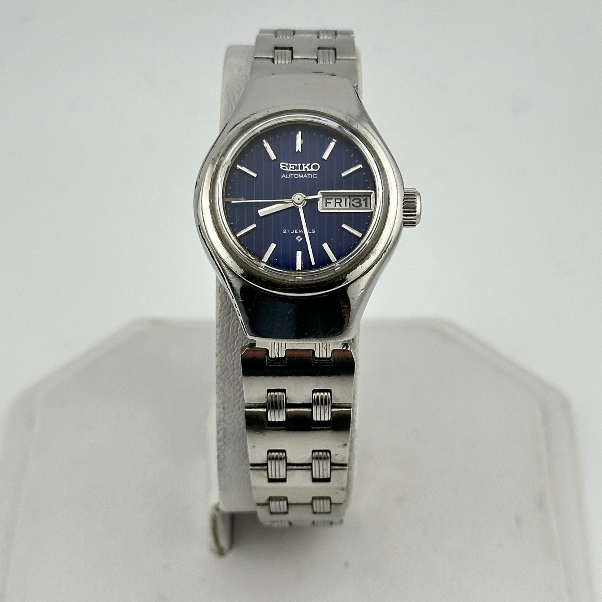 Seiko Automatic Blue Dial Ladies 21 Jewel Wristwatch c.July 1972