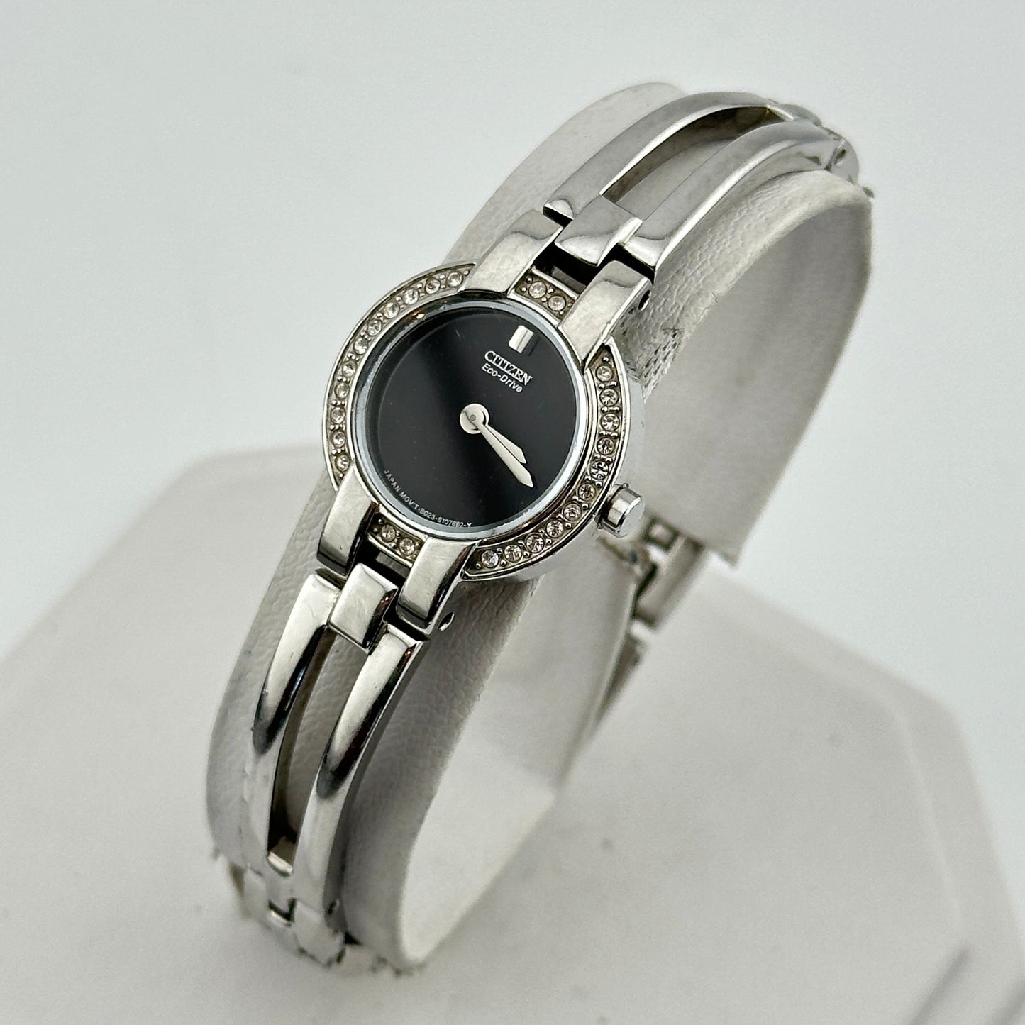 Citizen Eco-Drive 21mm Ladies Watch with Black Dial and Crystal Bezel c. April 2003