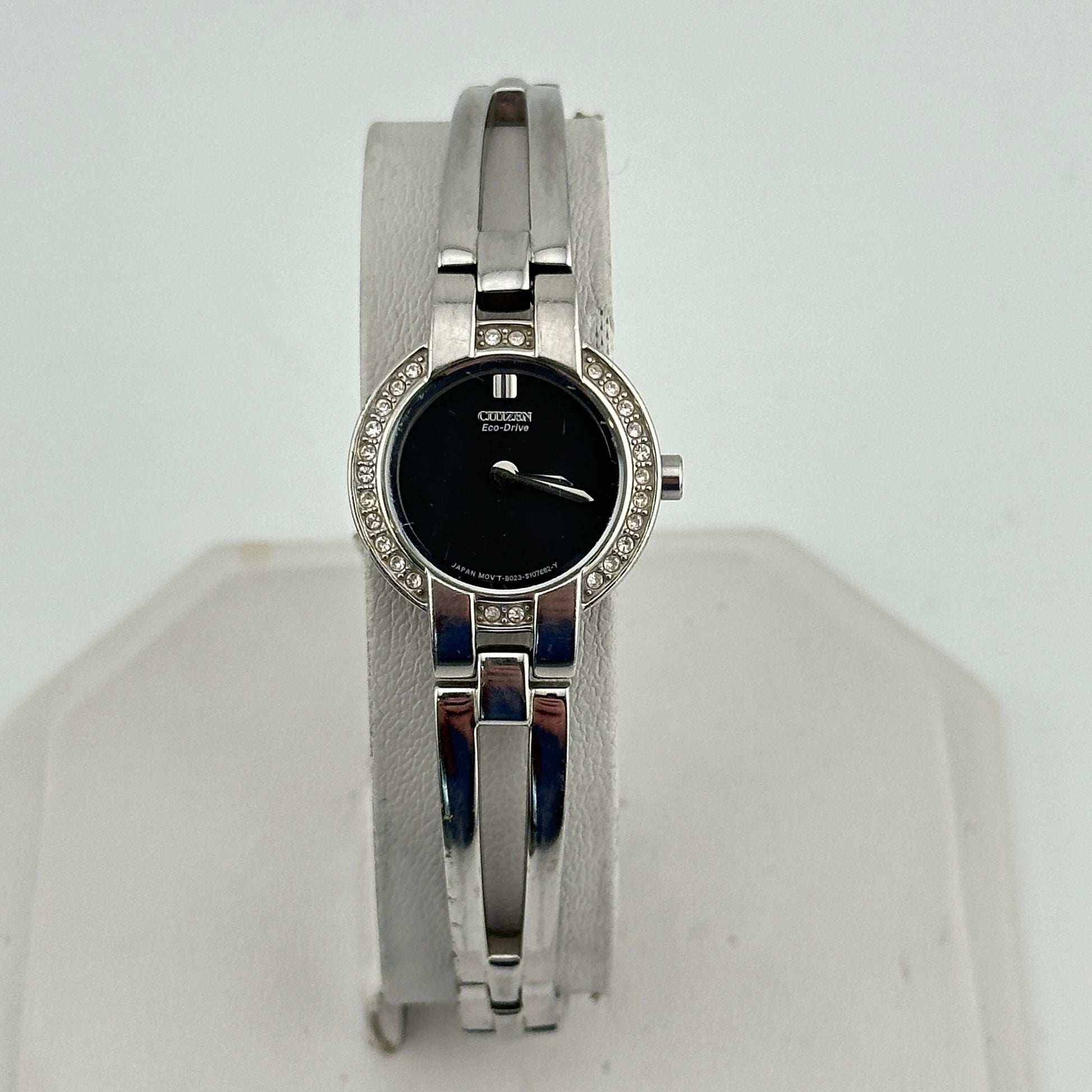 Citizen Eco-Drive 21mm Ladies Watch with Black Dial and Crystal Bezel c. April 2003