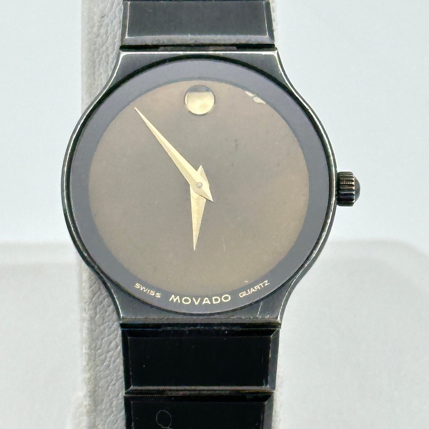 Movado Museum Ultra-Thin Ladies 23mm Watch