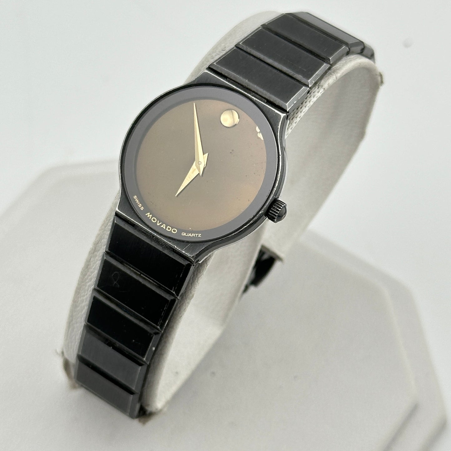 Movado Museum Ultra-Thin Ladies 23mm Watch