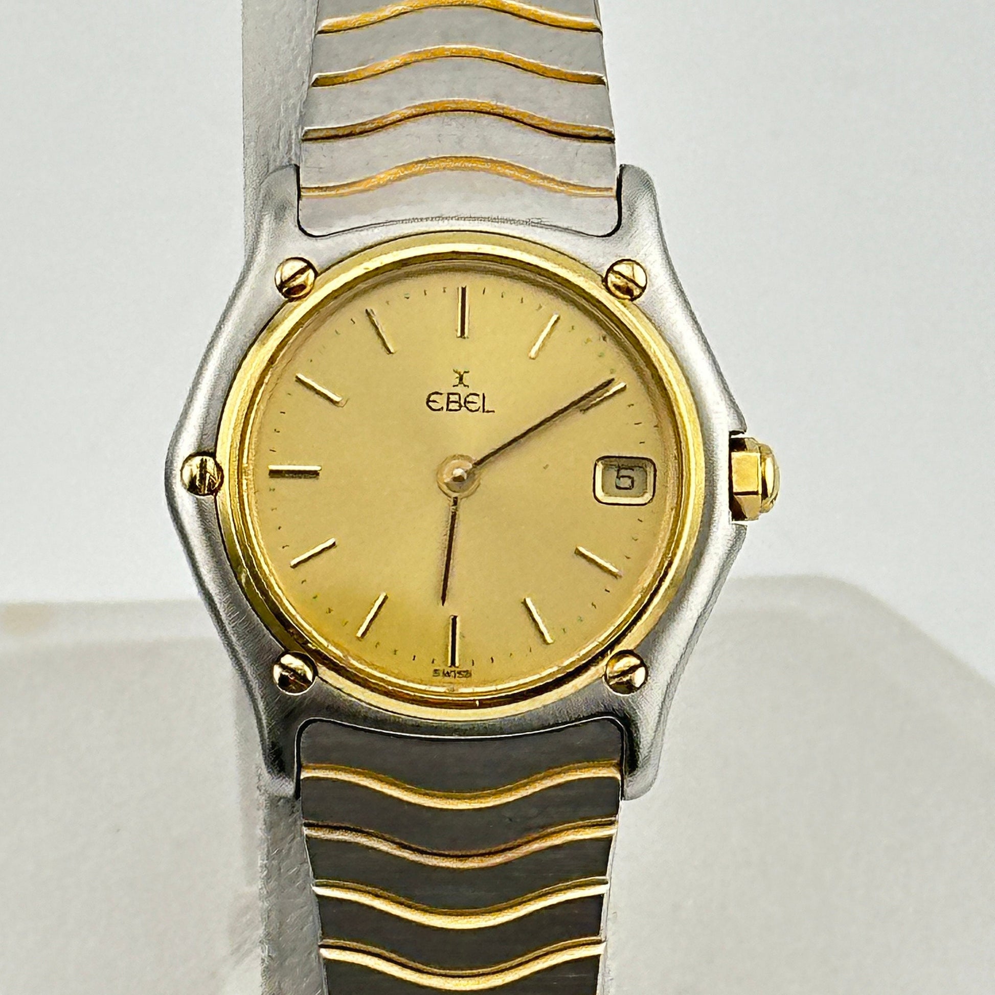 Ebel Classic Wave 18k Gold 27mm Ladies Watch