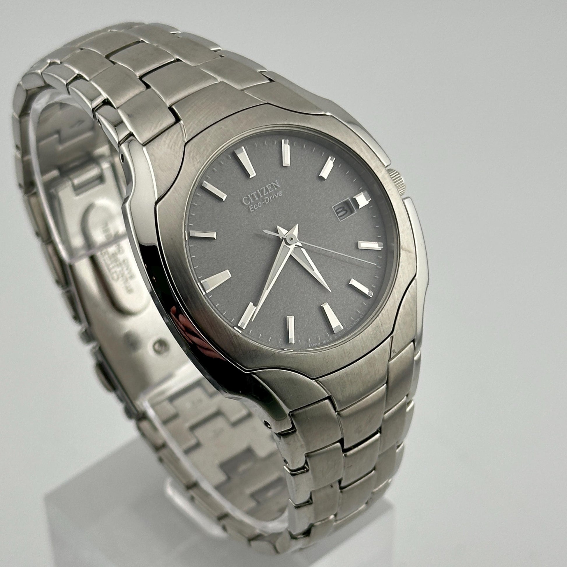 Vintage Citizen Eco-Drive Stainless Steel Day Date 38mm Mens Watch