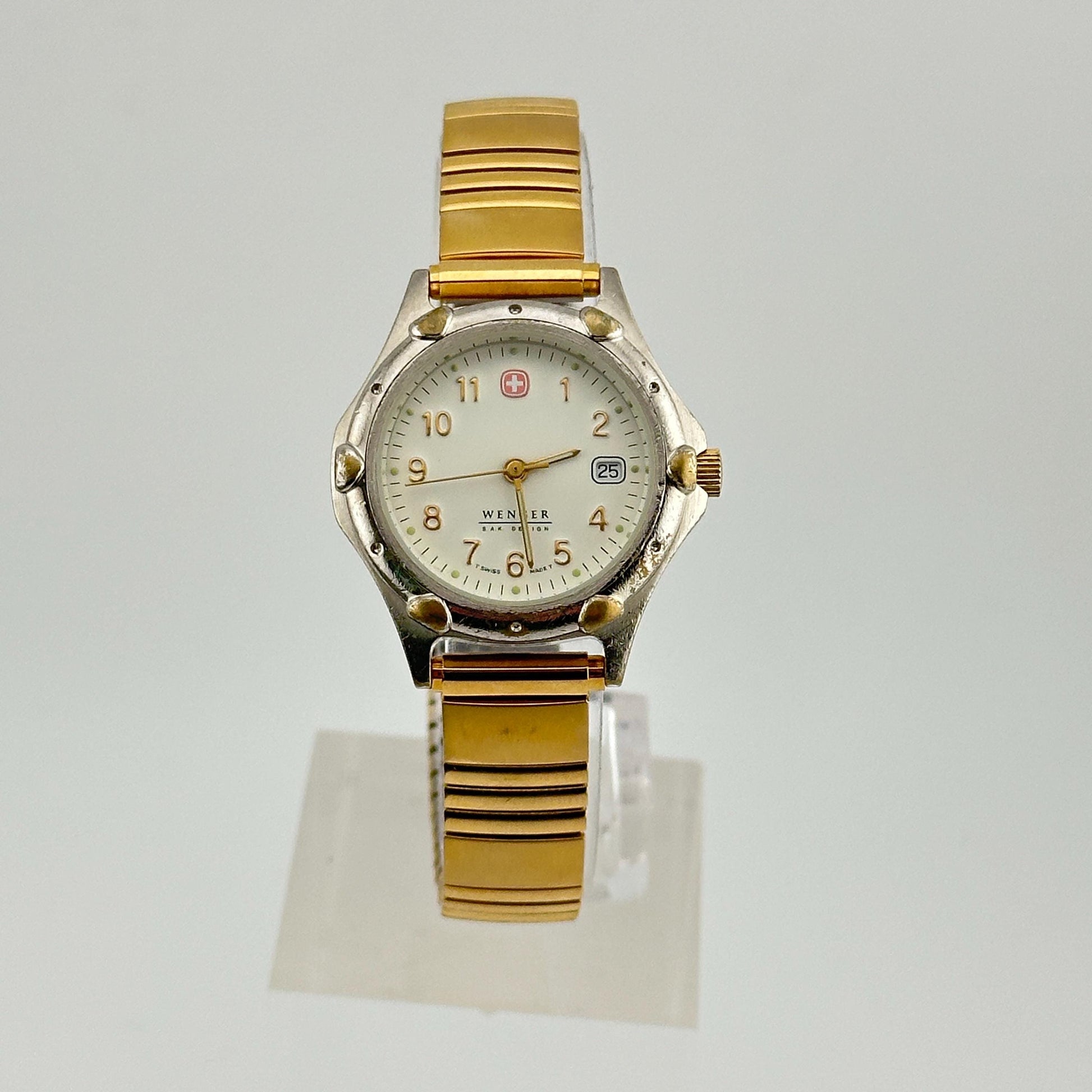 Wenger SAK Design White Dial Swiss Military 31mm Ladies Watch