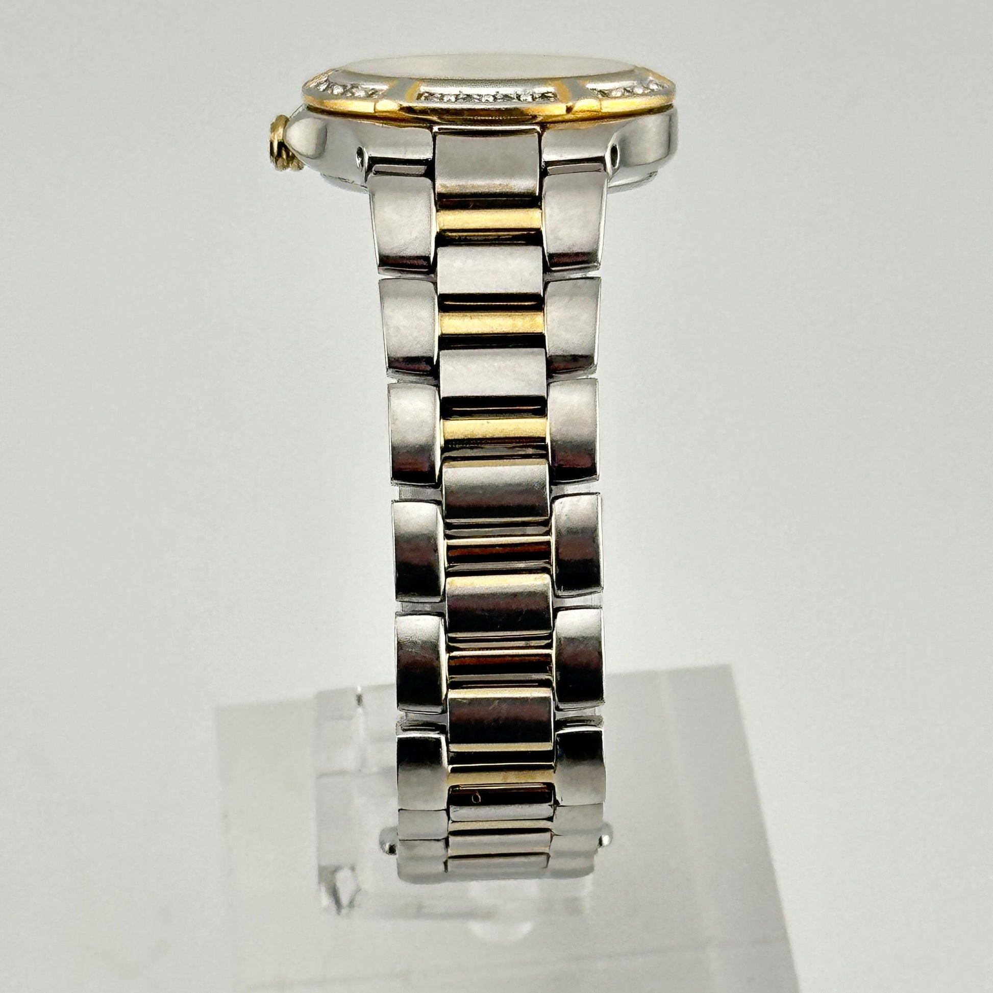 Citizen Eco-Drive 26mm Ladies Watch with Mother of Pearl Dial and Diamond Bezel