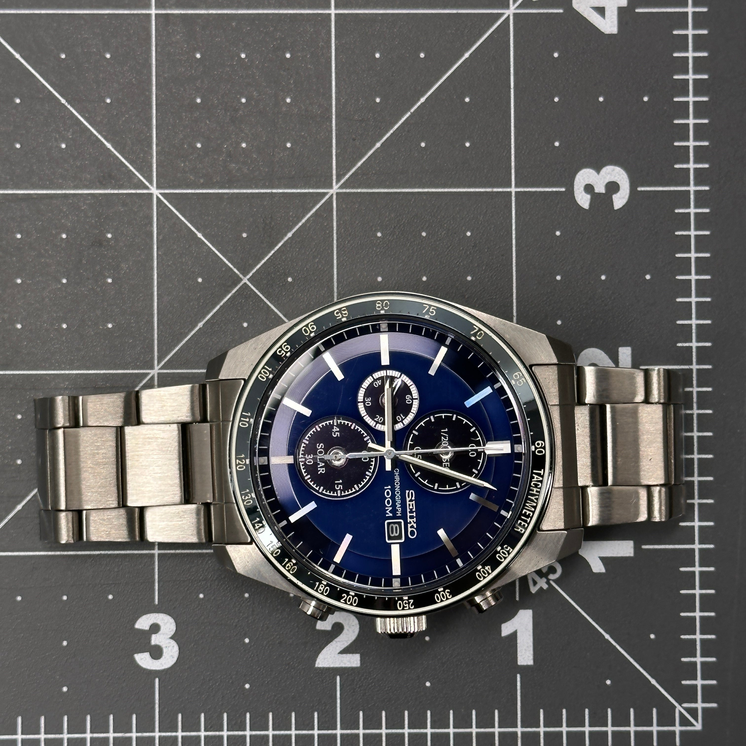 Seiko solar chronograph blue face online