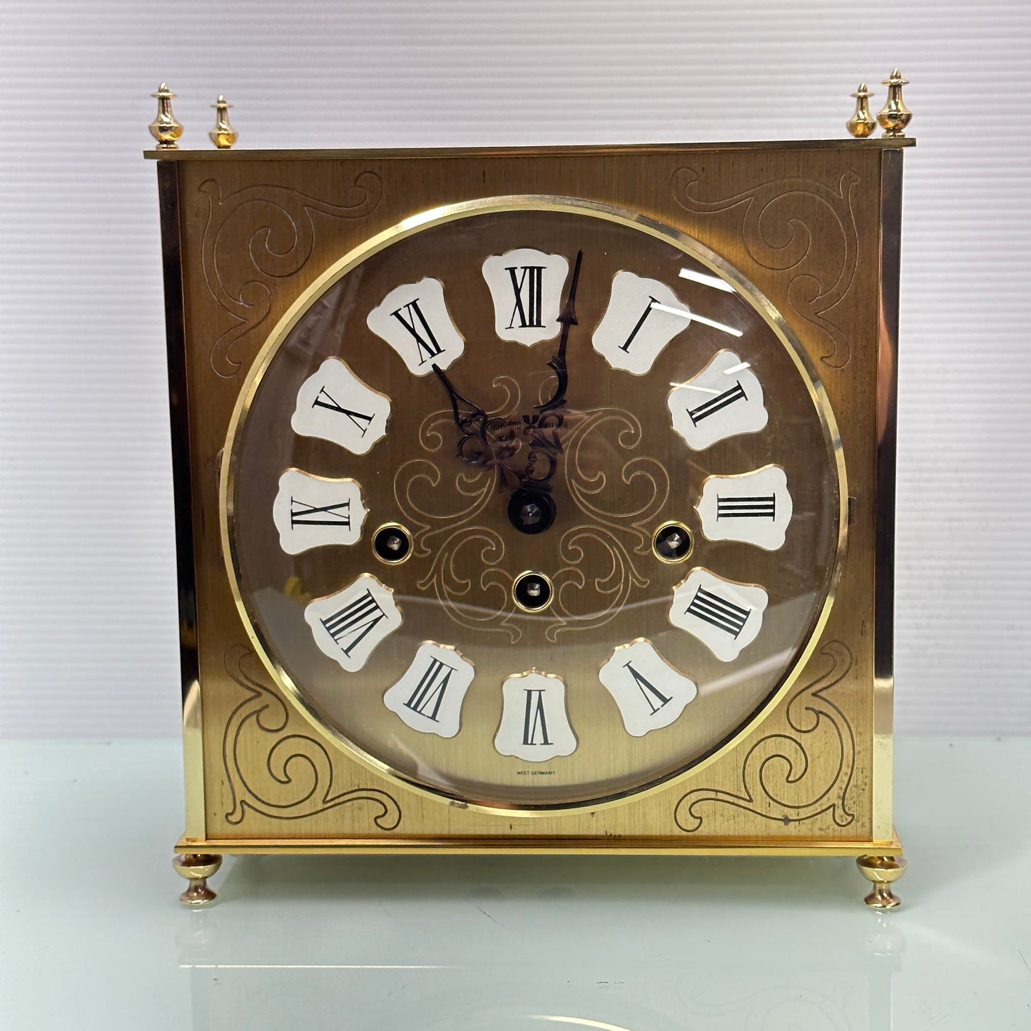 Howard Miller Full 4/4 Westminster Chiming Mantle Carriage Clock